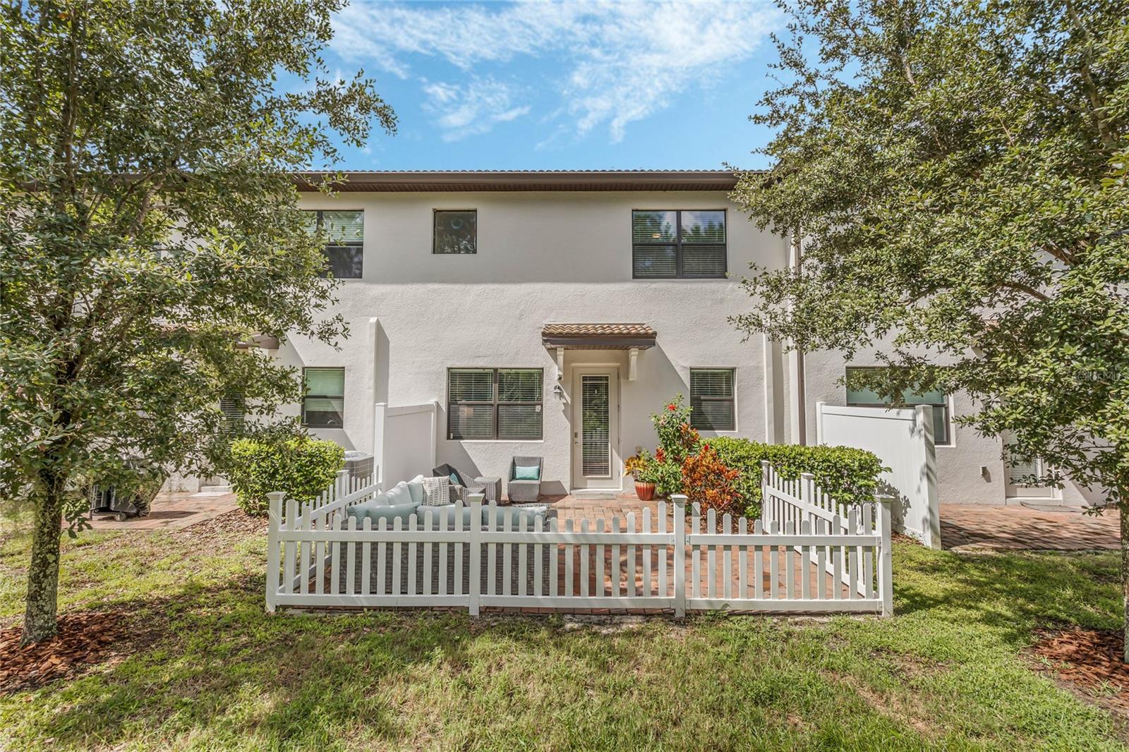 1223 PAYNE STEWART DR