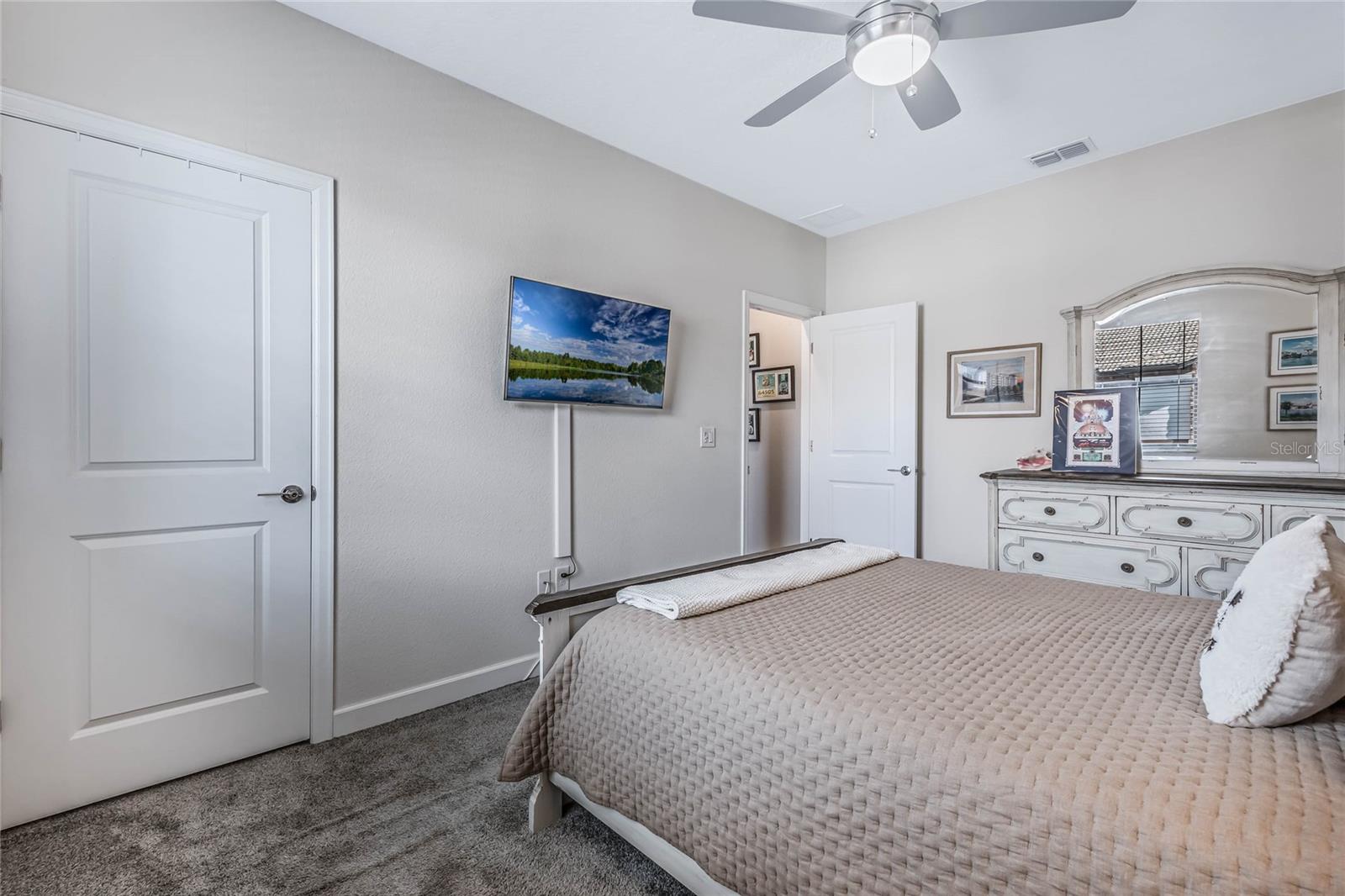 1223 PAYNE STEWART DR