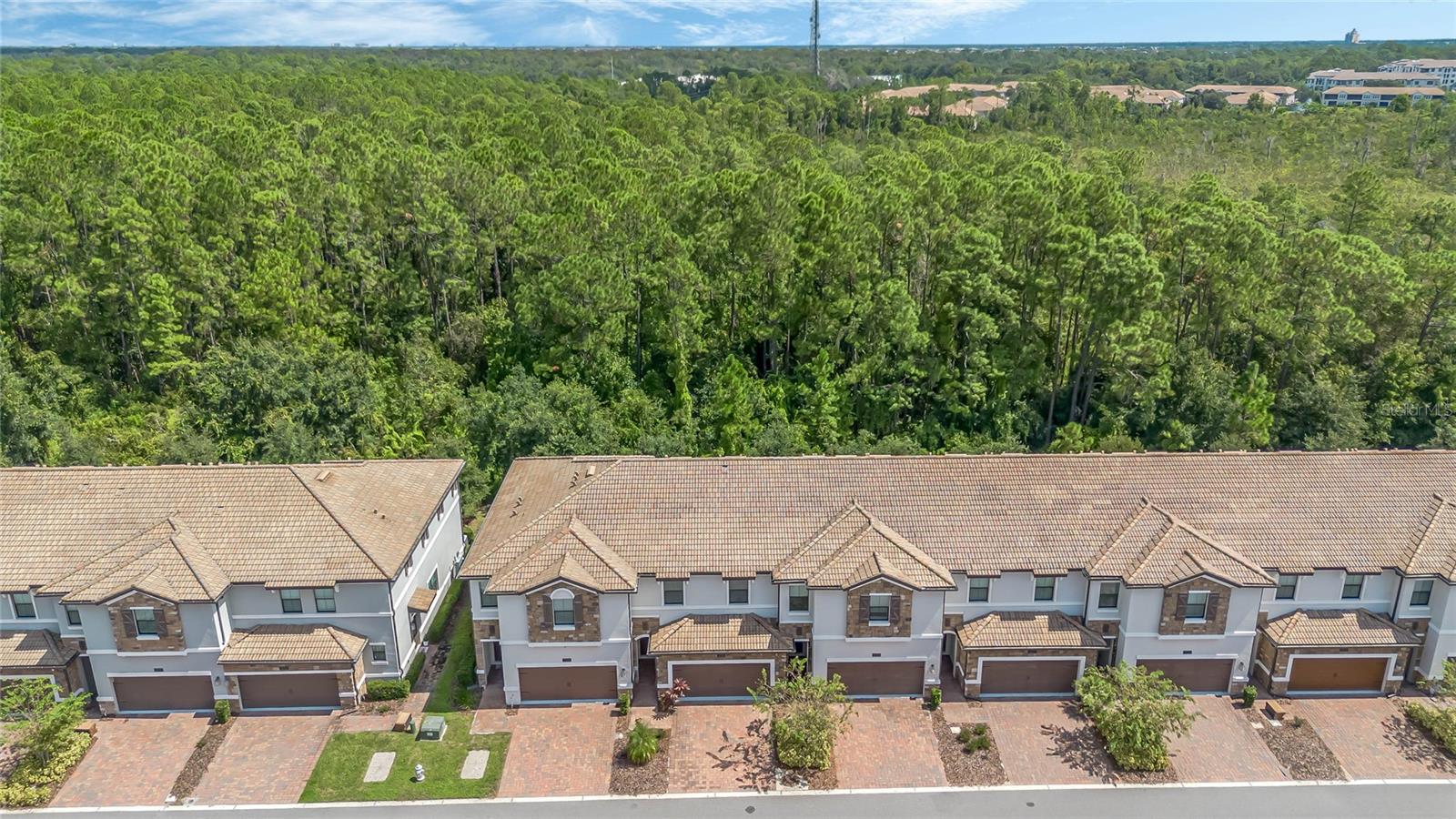 1223 PAYNE STEWART DR