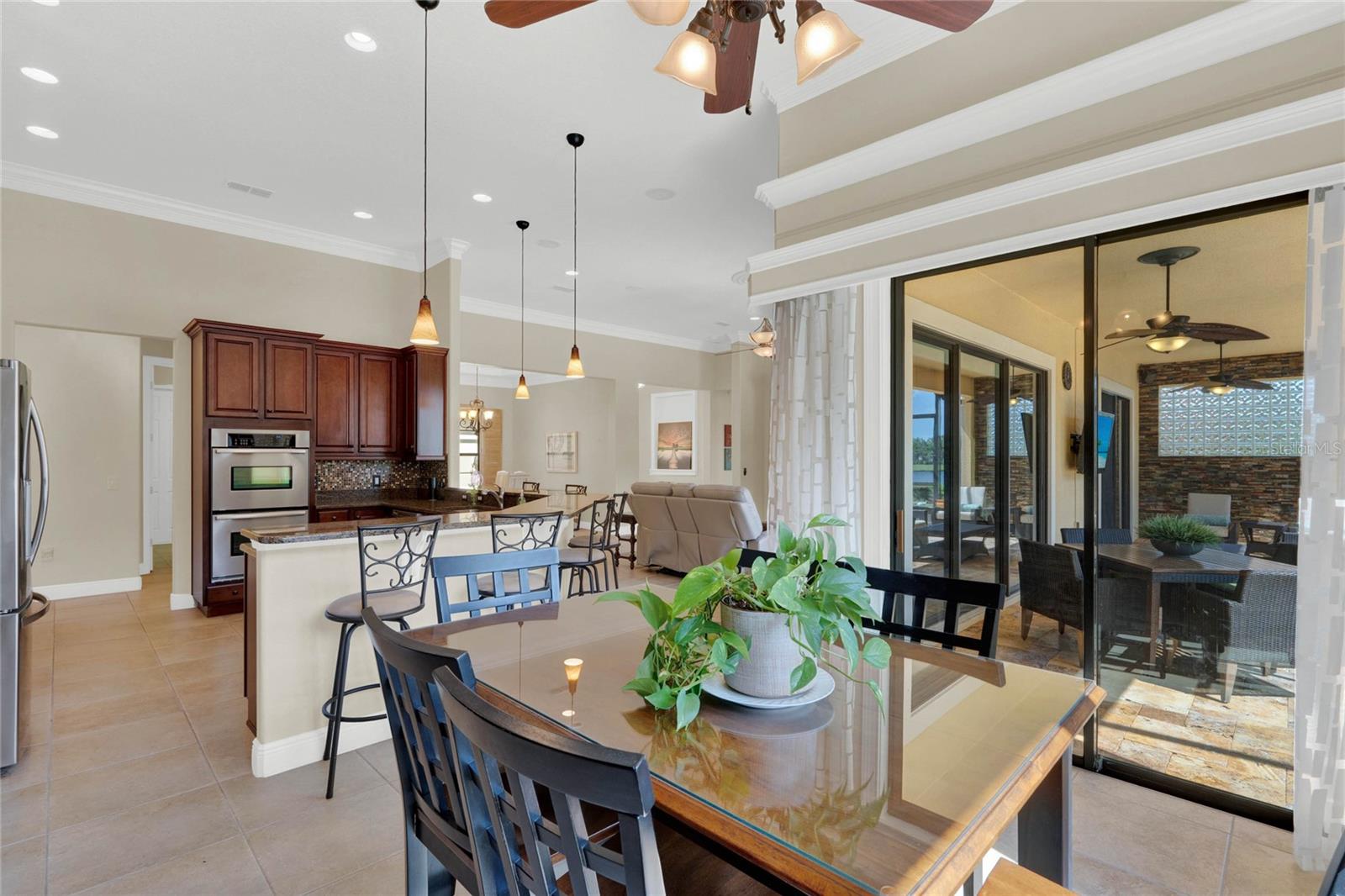 142 RANCHO MIRAGE DR