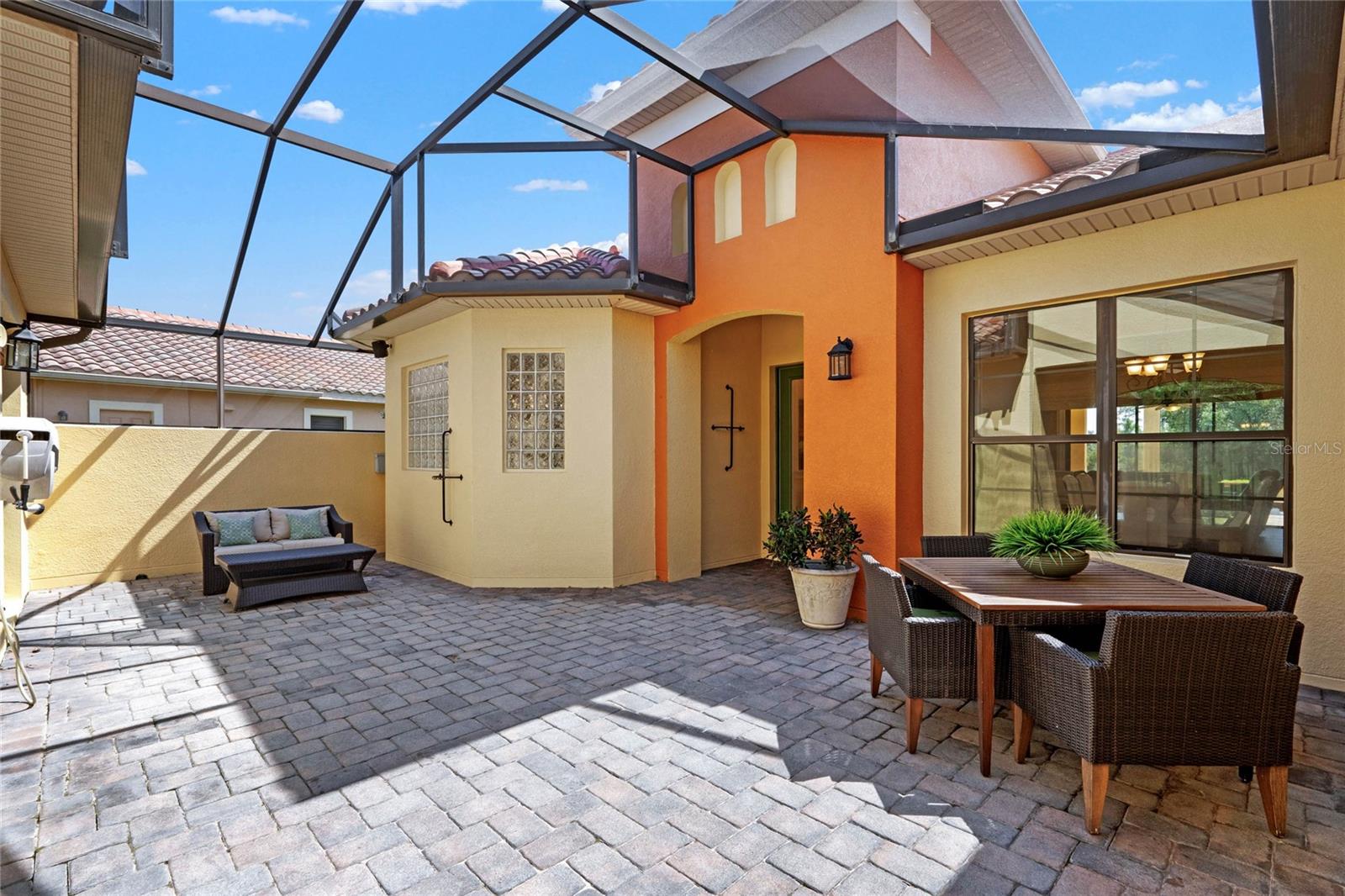 142 RANCHO MIRAGE DR