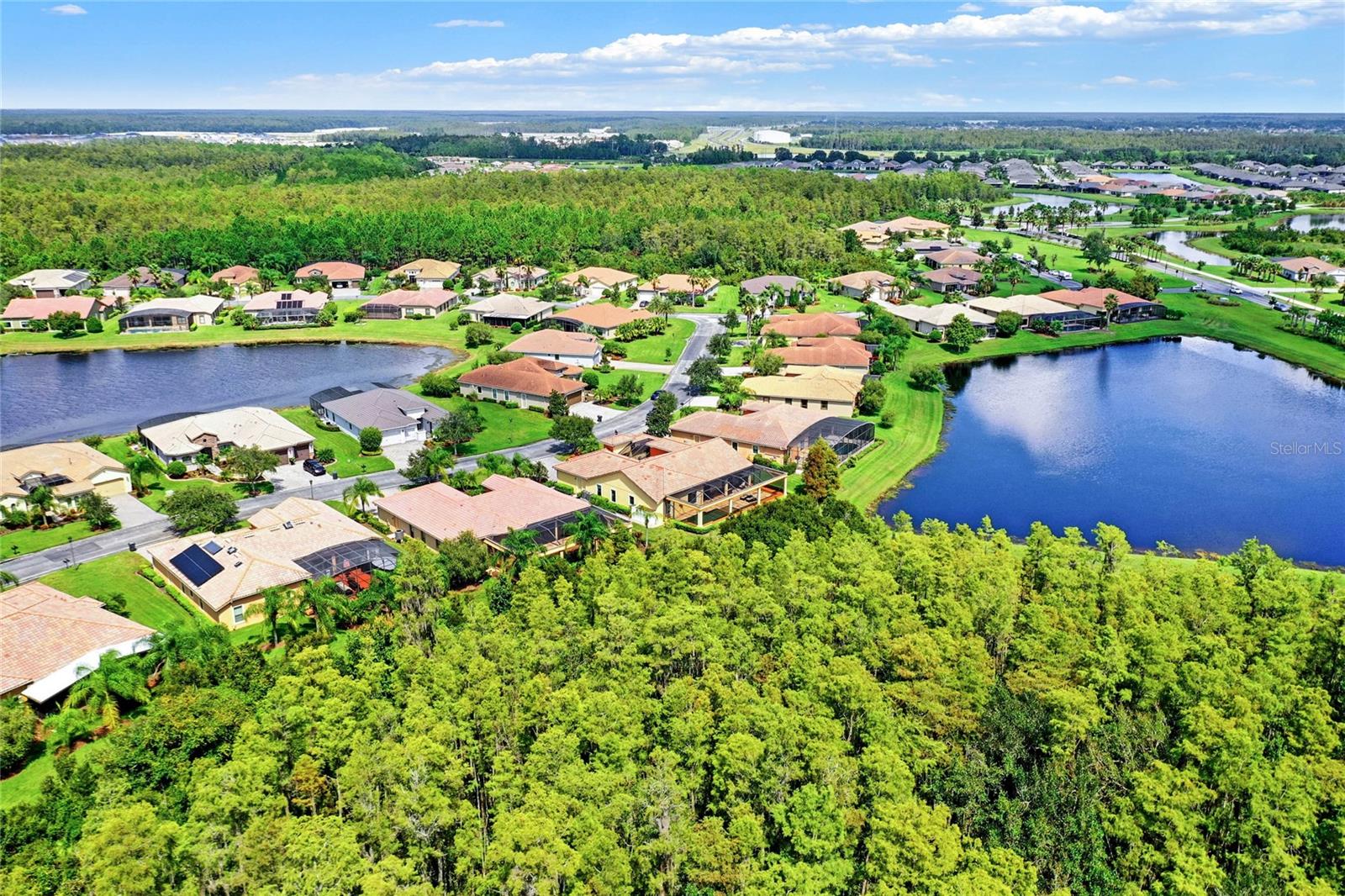 142 RANCHO MIRAGE DR