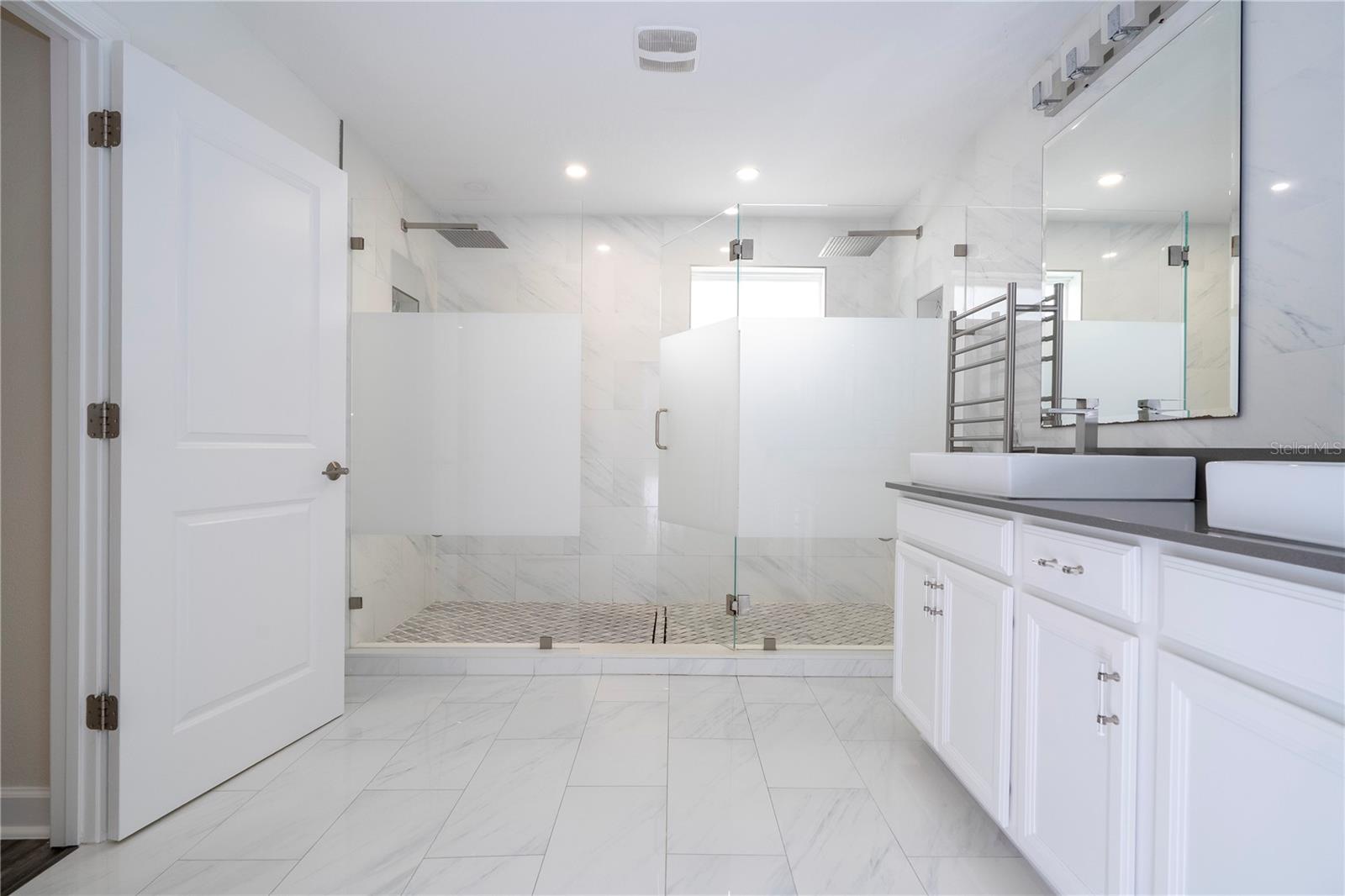 1097 TRAPPERS TRAIL LOOP