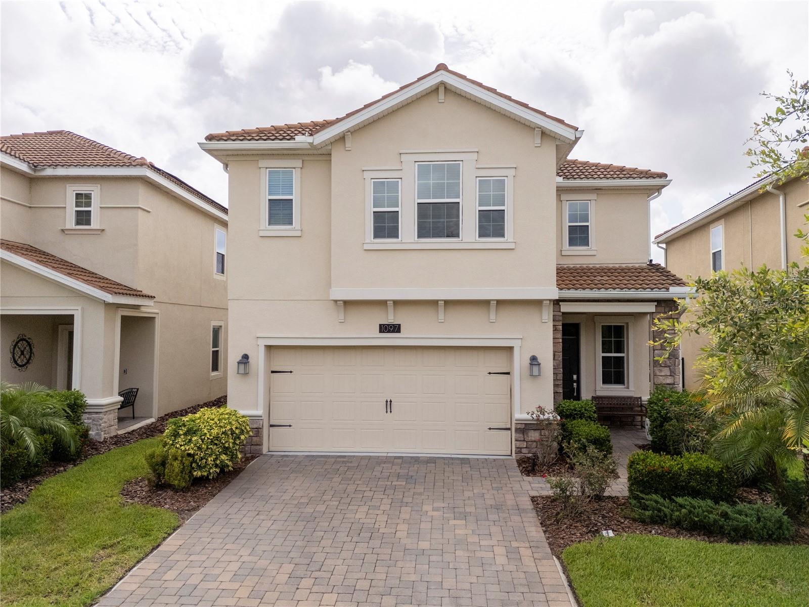 1097 TRAPPERS TRAIL LOOP