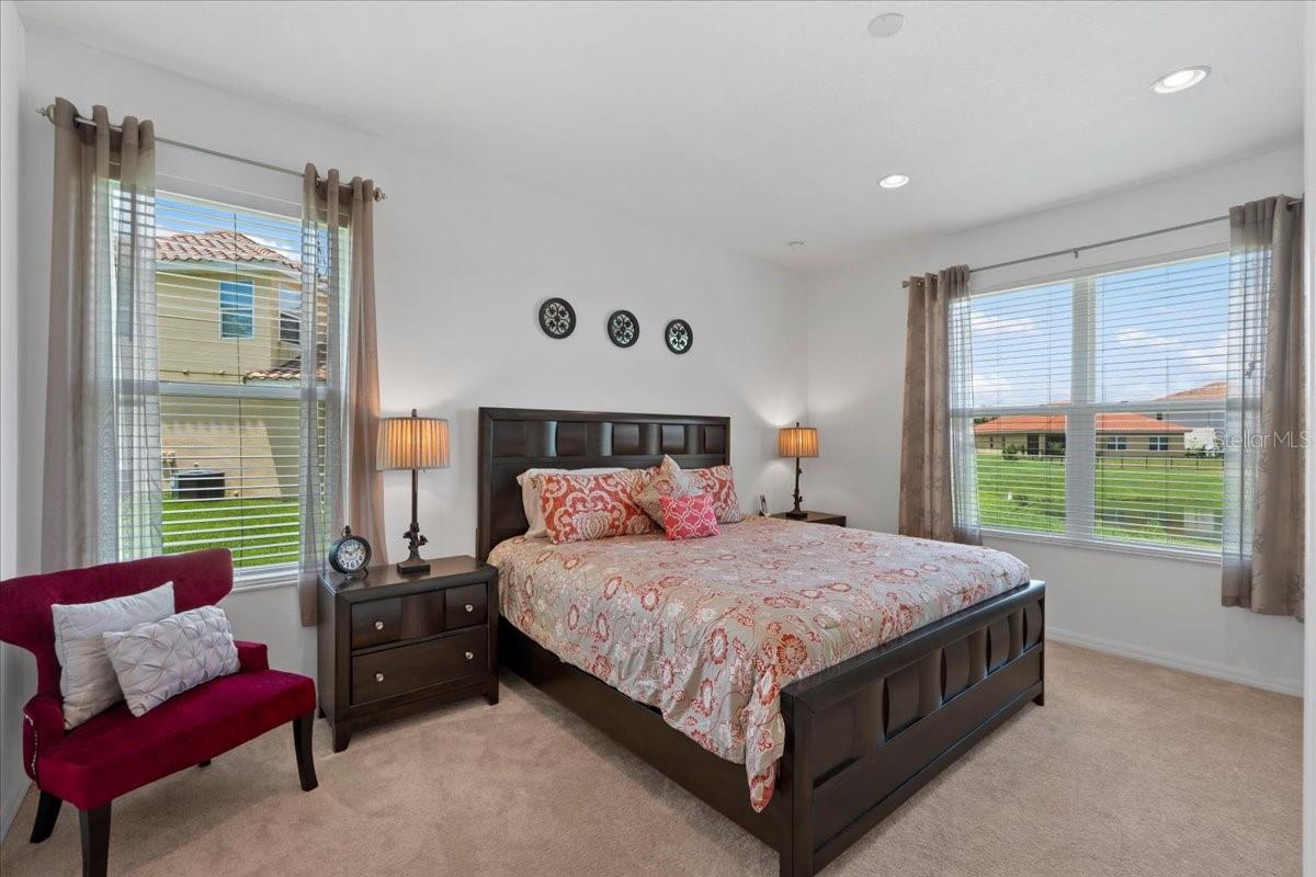 3878 CARRICK BEND DR