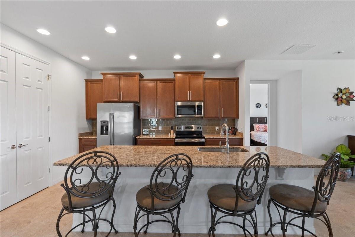 3878 CARRICK BEND DR