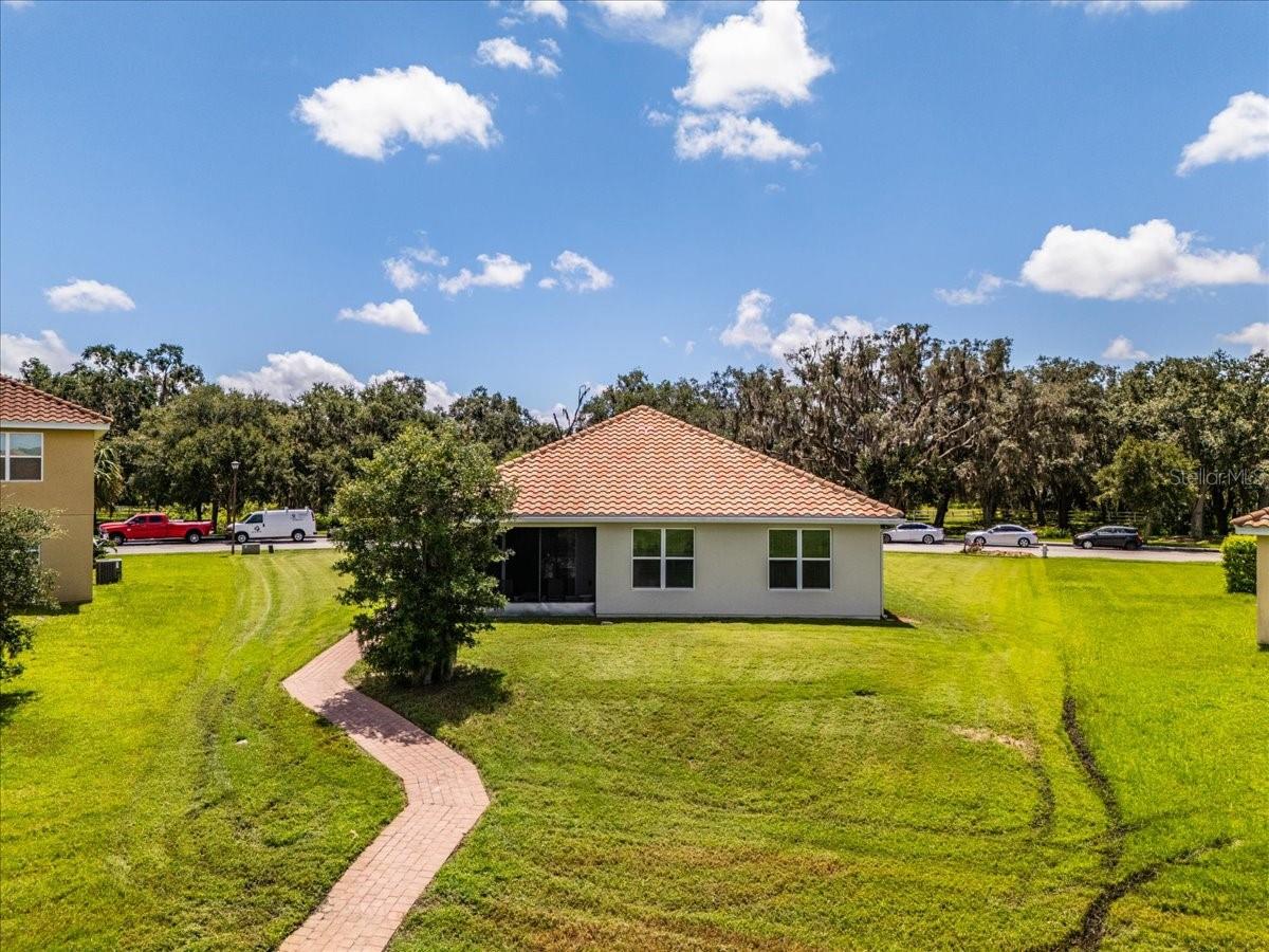 3878 CARRICK BEND DR