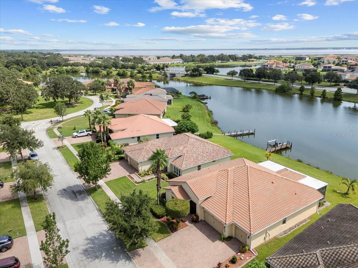3715 PARADISO CIR