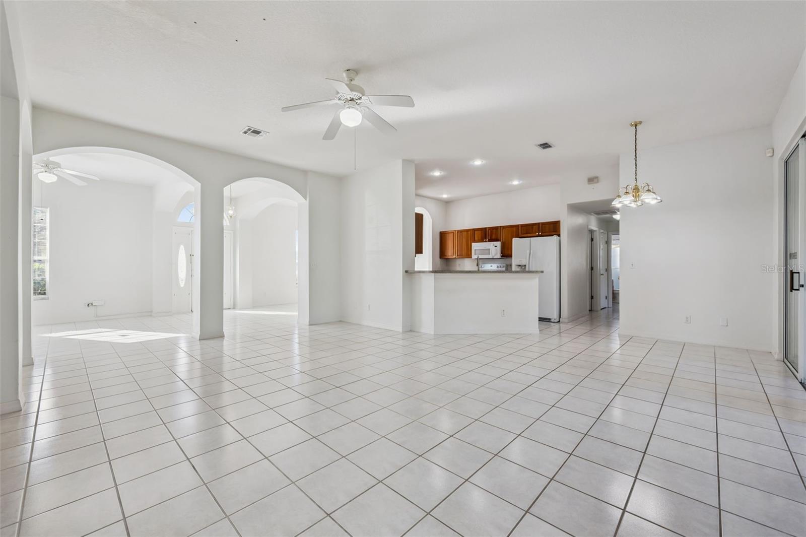 3036 BAY LAUREL CIRCLE SOUTH