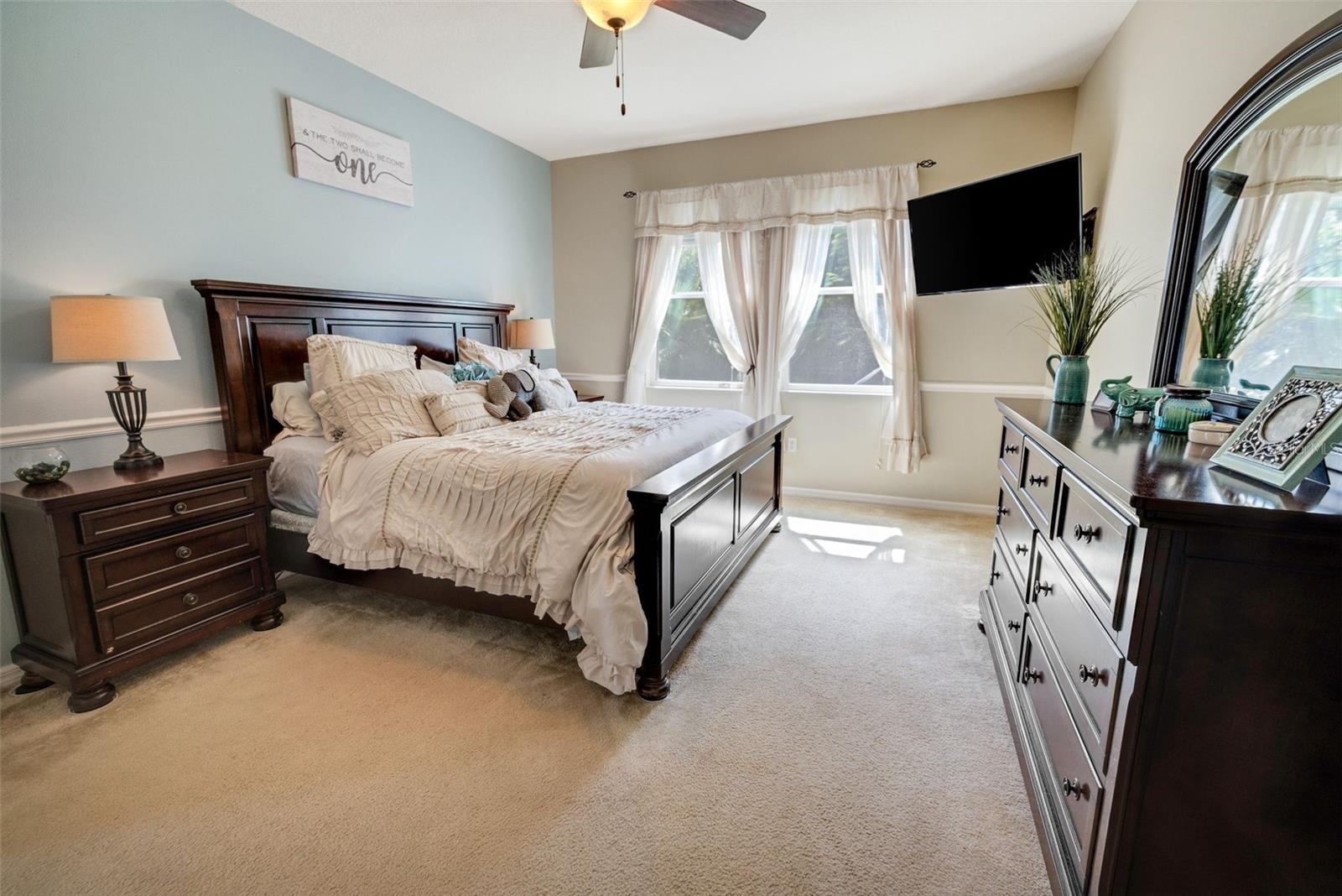 3867 WIND DANCER CIR