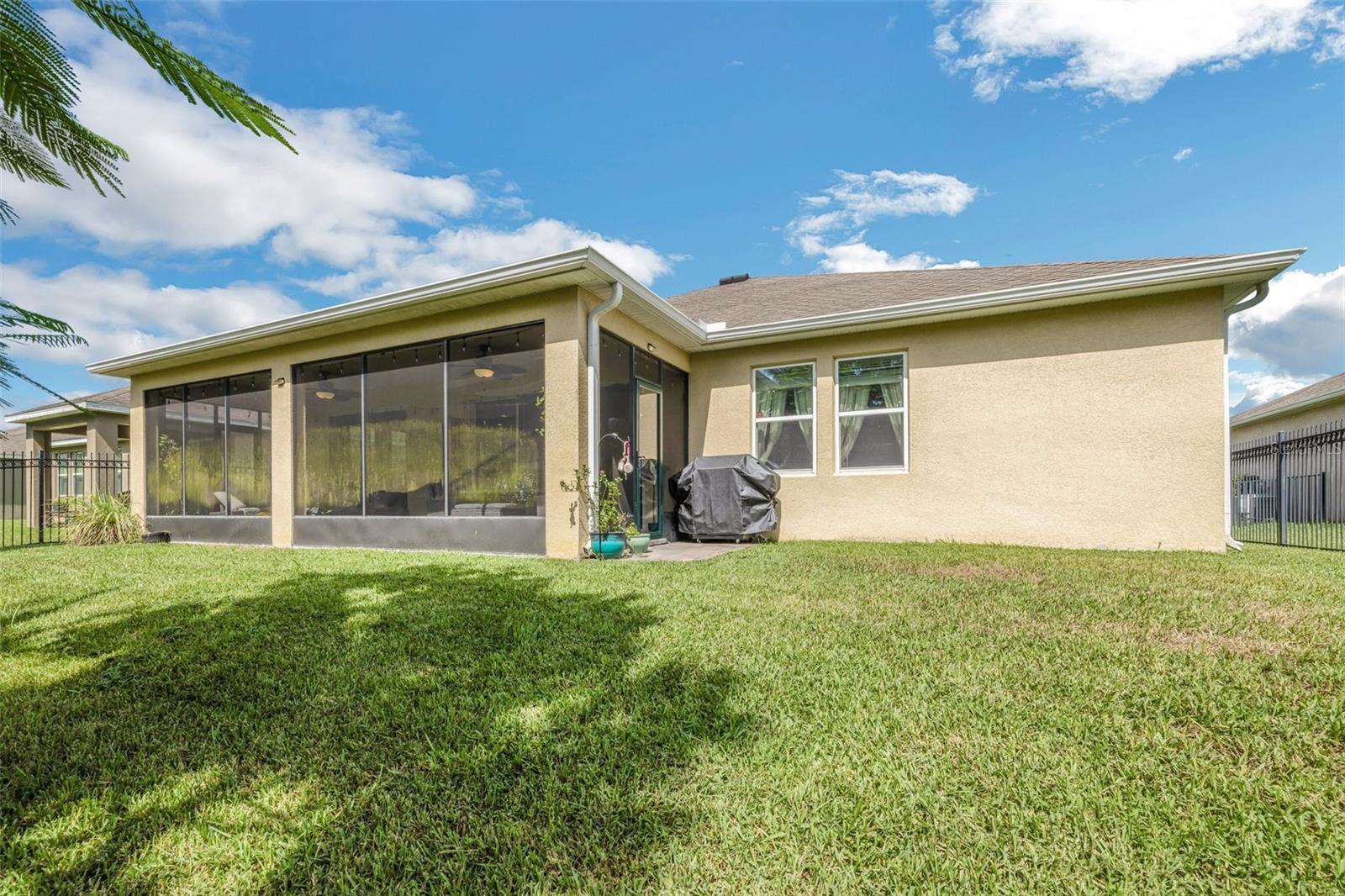 3867 WIND DANCER CIR