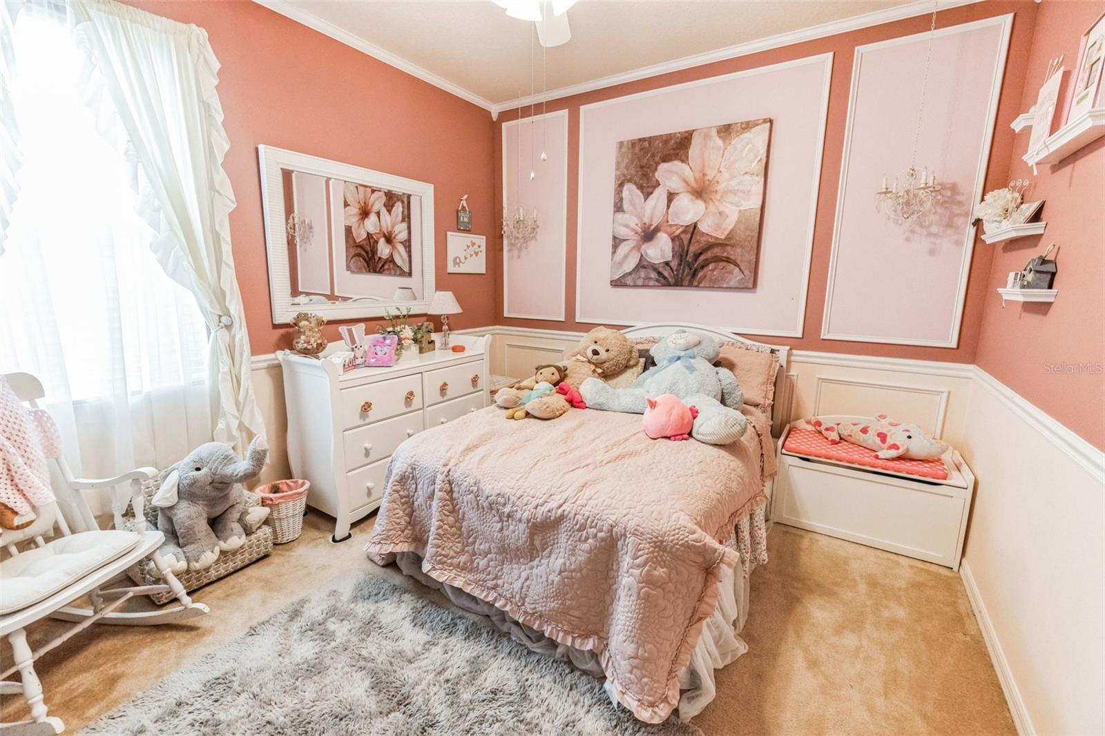 3867 WIND DANCER CIR