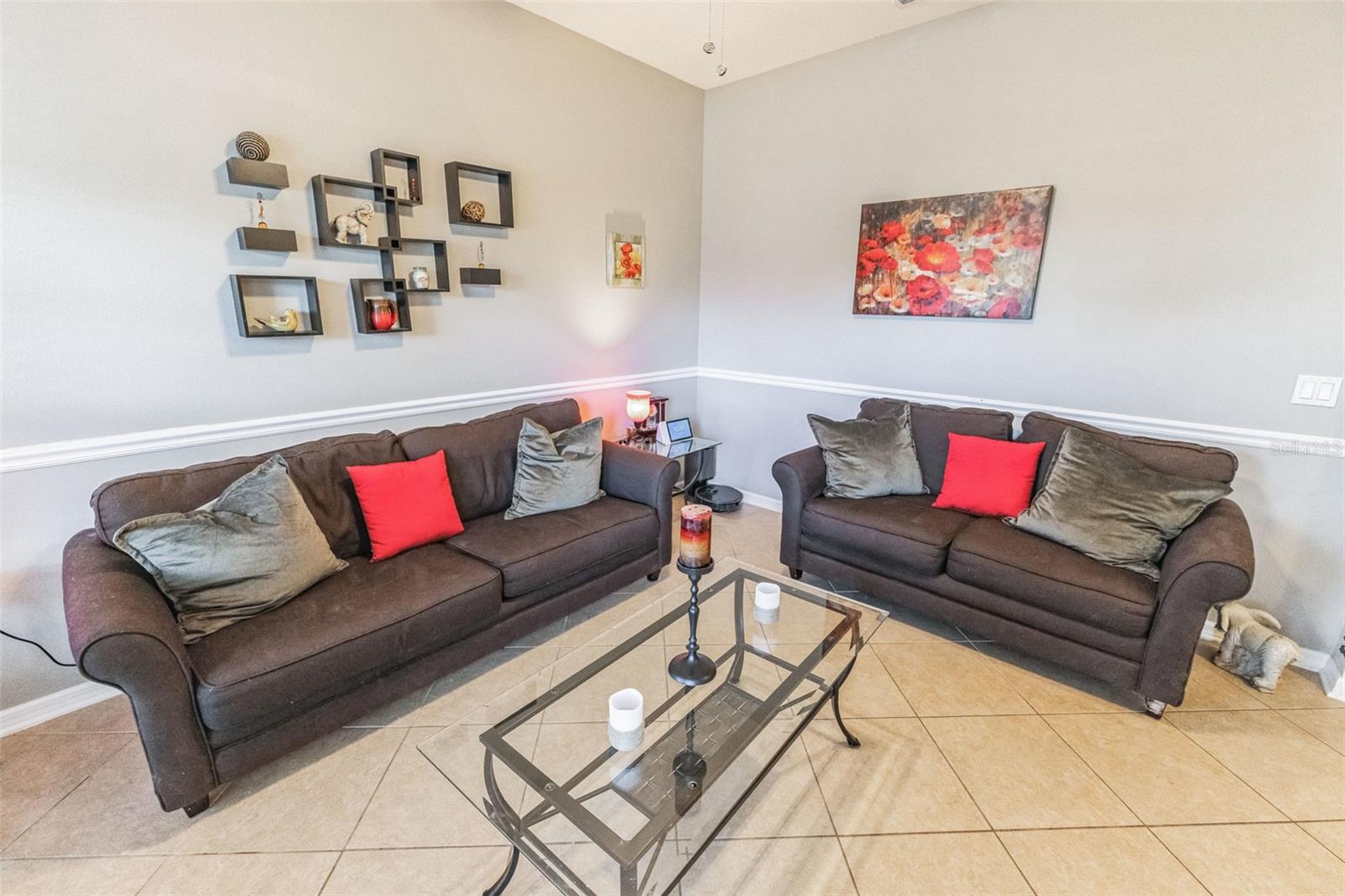 3867 WIND DANCER CIR