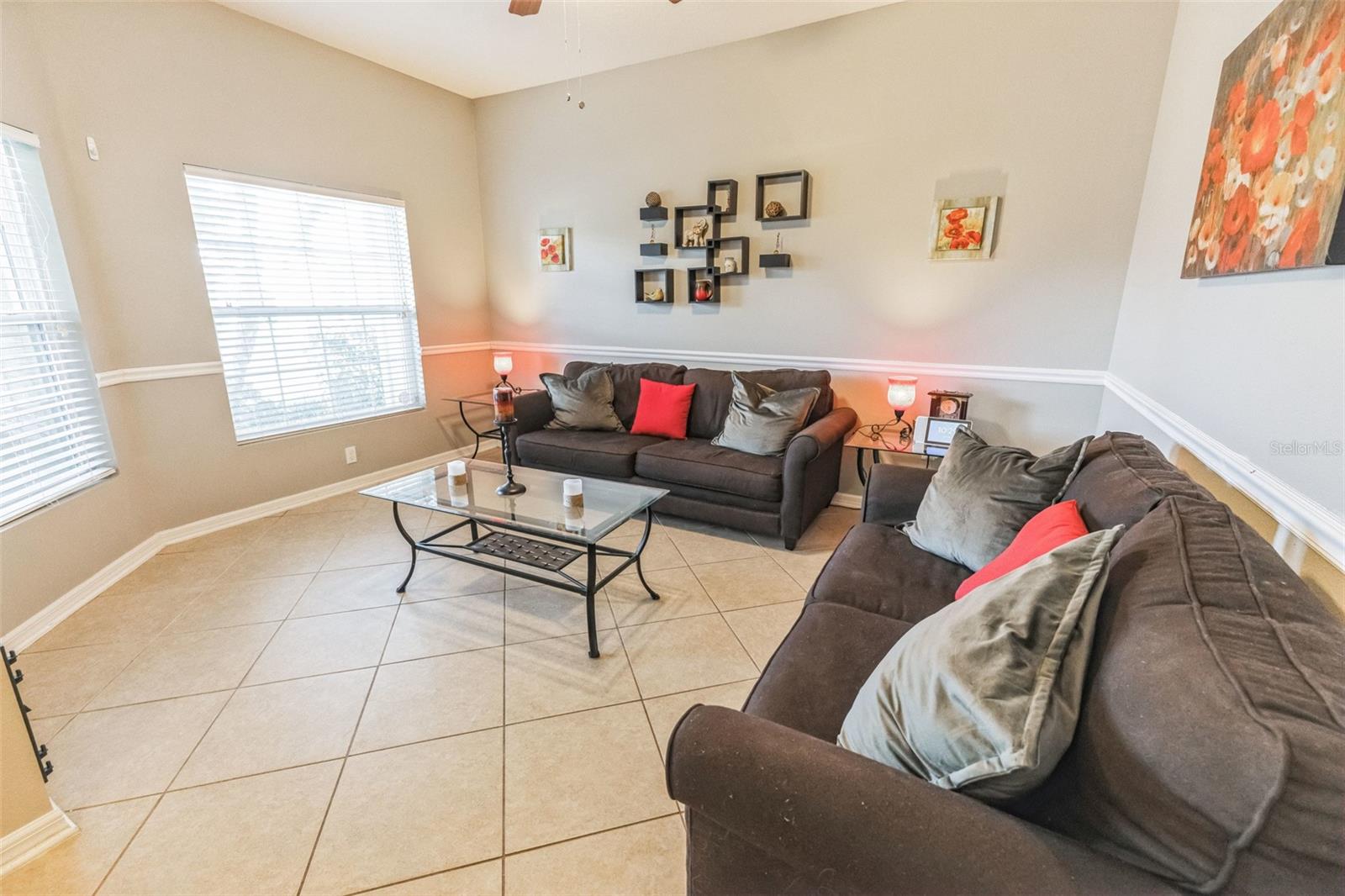 3867 WIND DANCER CIR