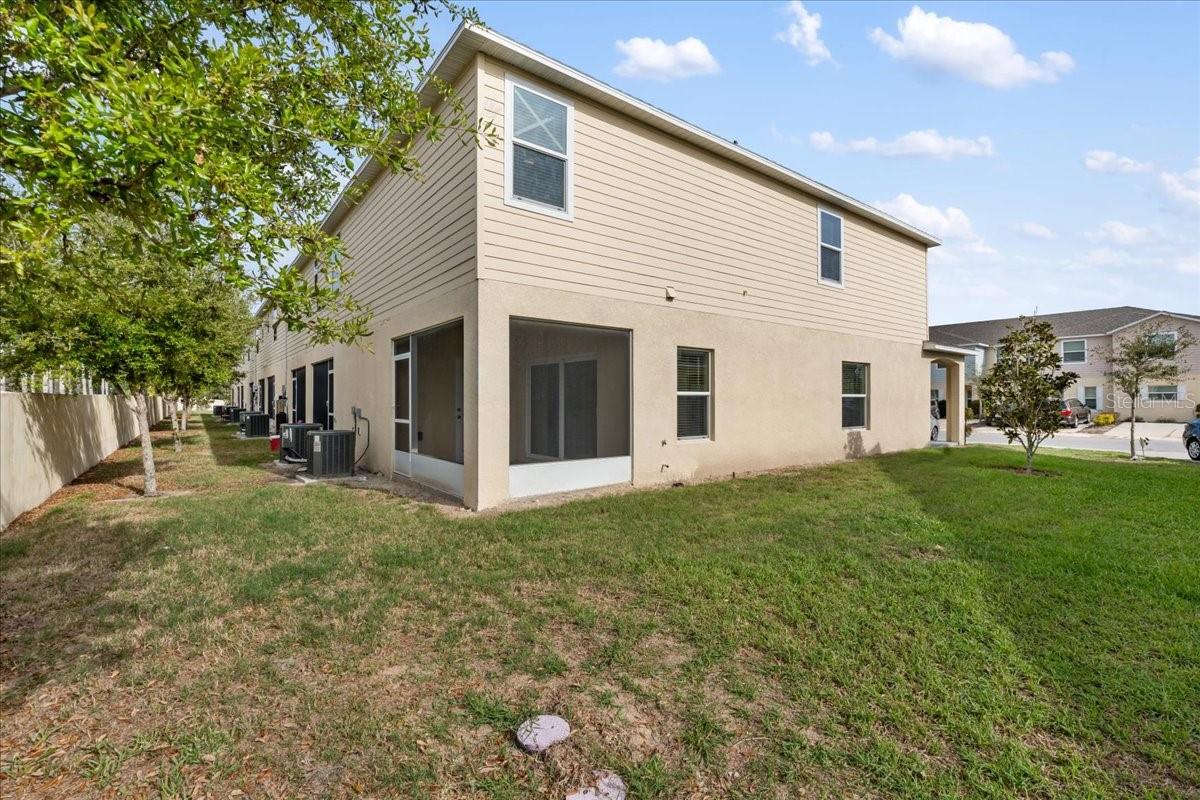 4855 CORAL CASTLE DR