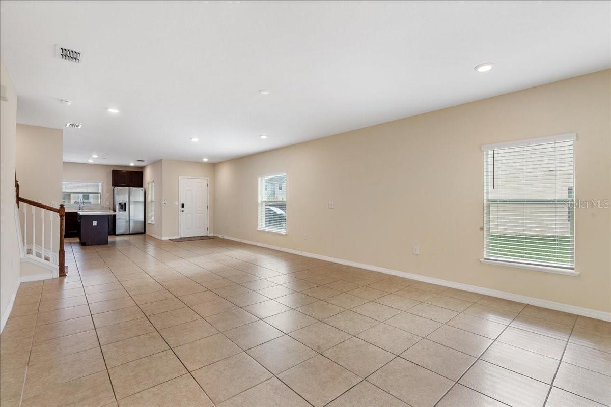 4855 CORAL CASTLE DR