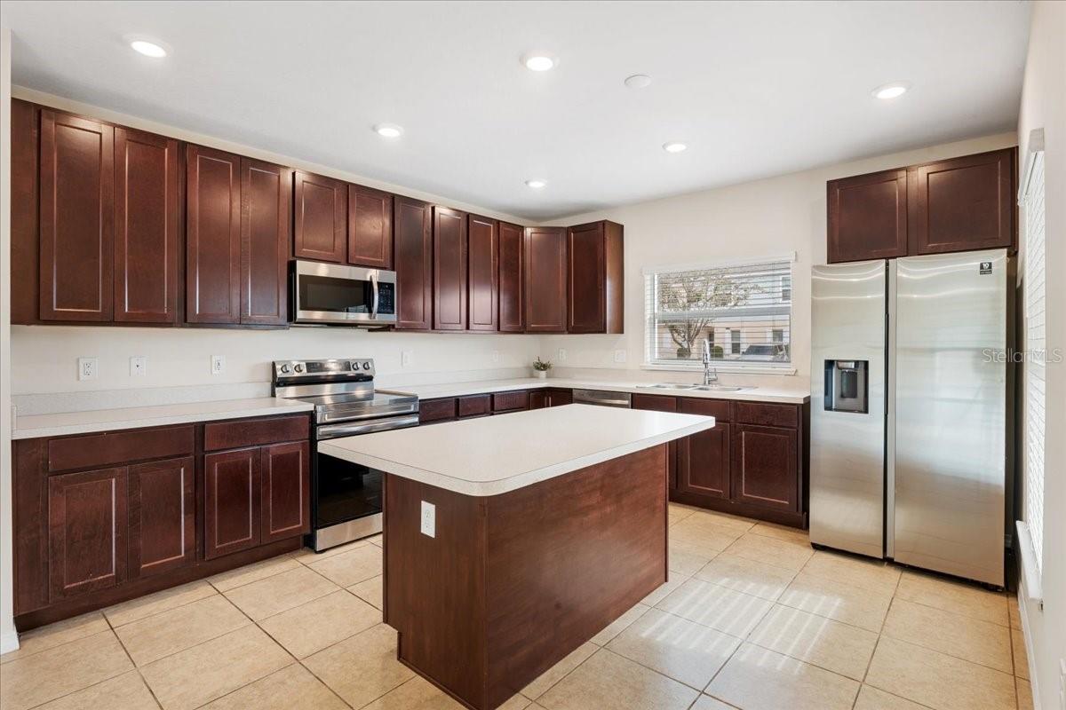 4855 CORAL CASTLE DR