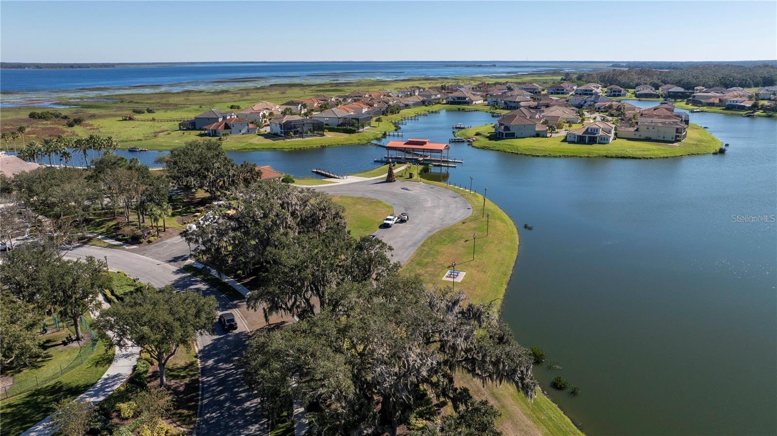 3814 SHORESIDE DR