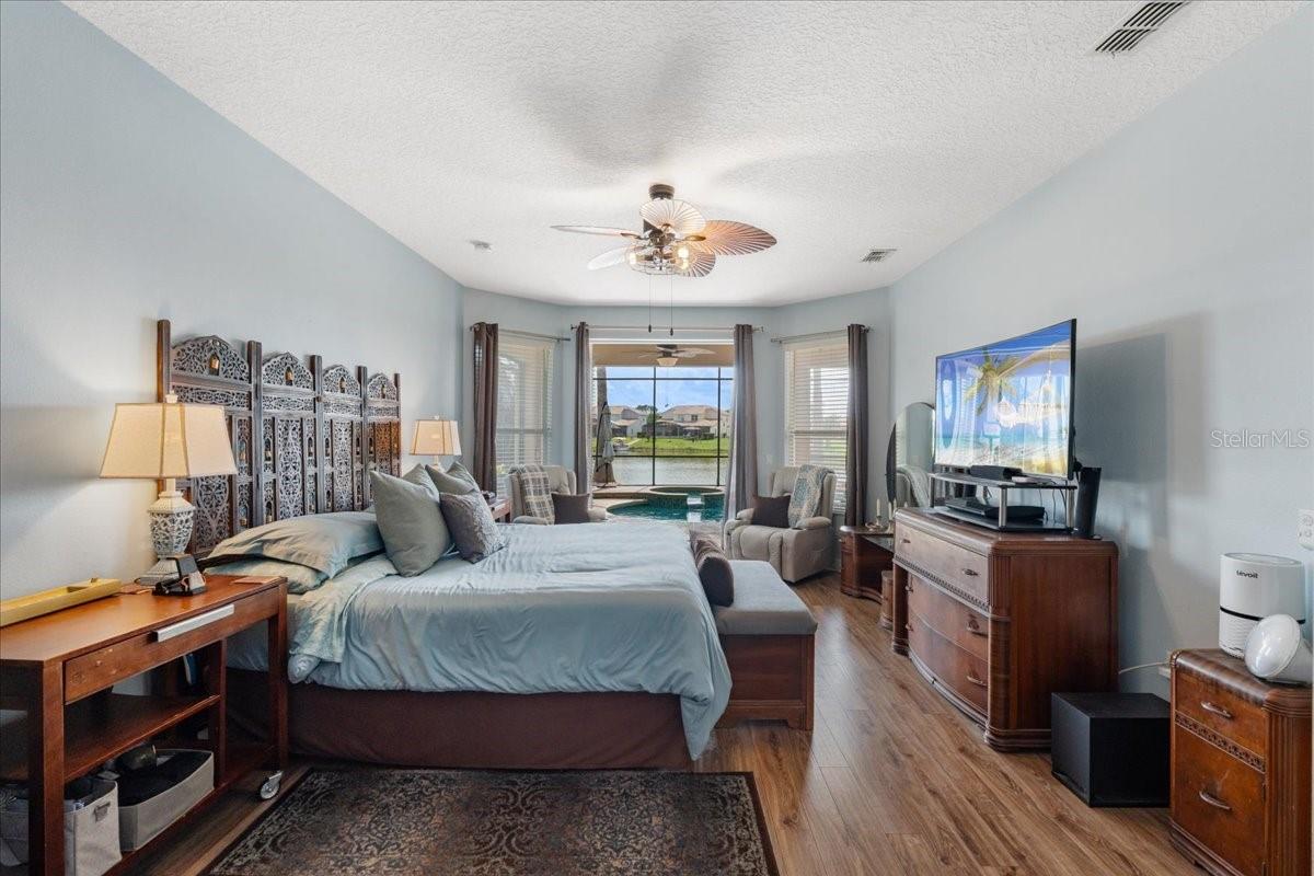 3544 SUNSET ISLE BLVD