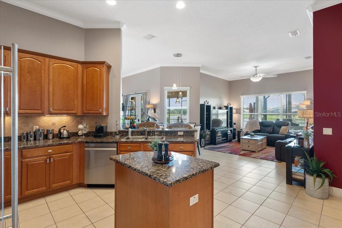 3544 SUNSET ISLE BLVD