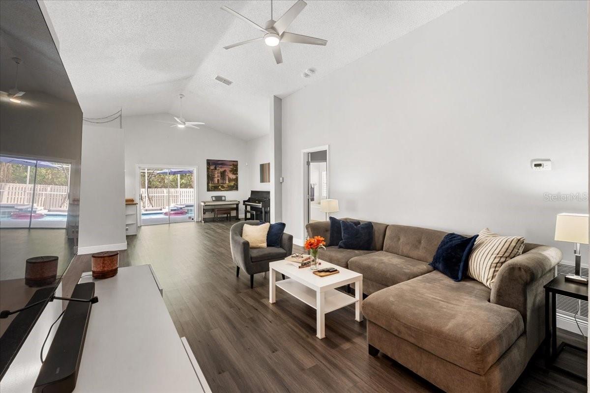 13326 HERON COVE DR