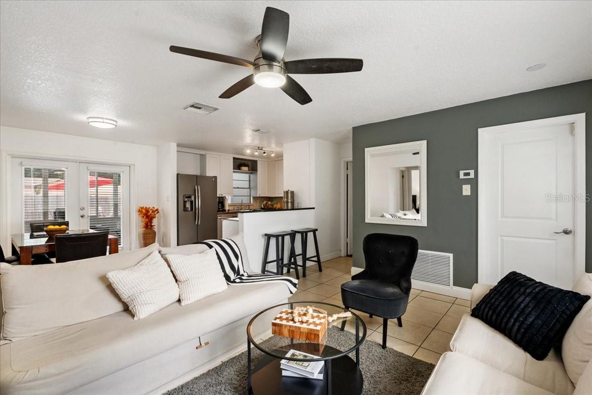 328 PANAMA CIR