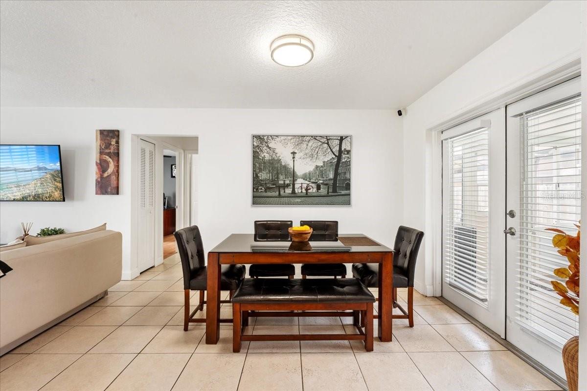 328 PANAMA CIR