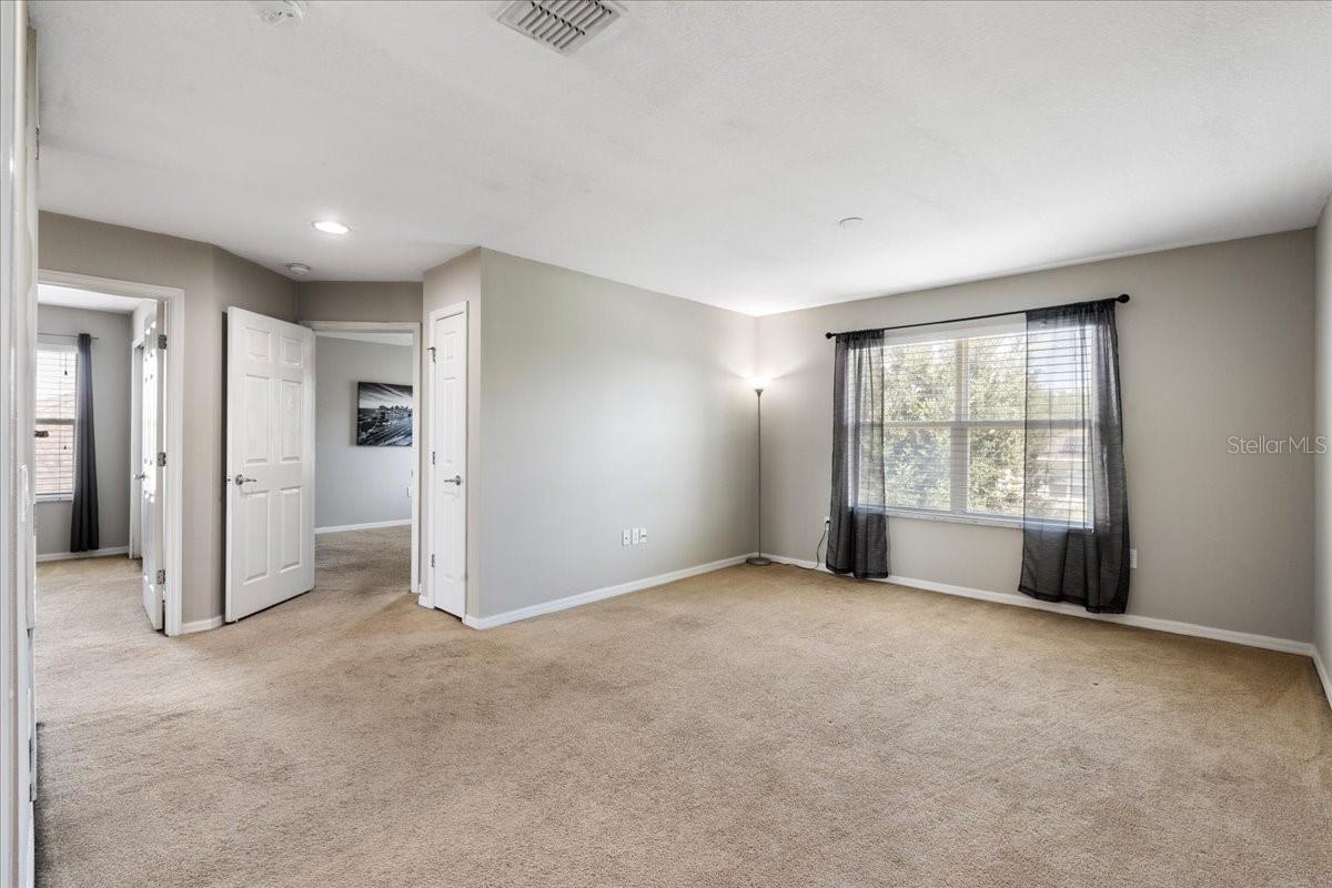 2226 TAYLOR CREEK CT