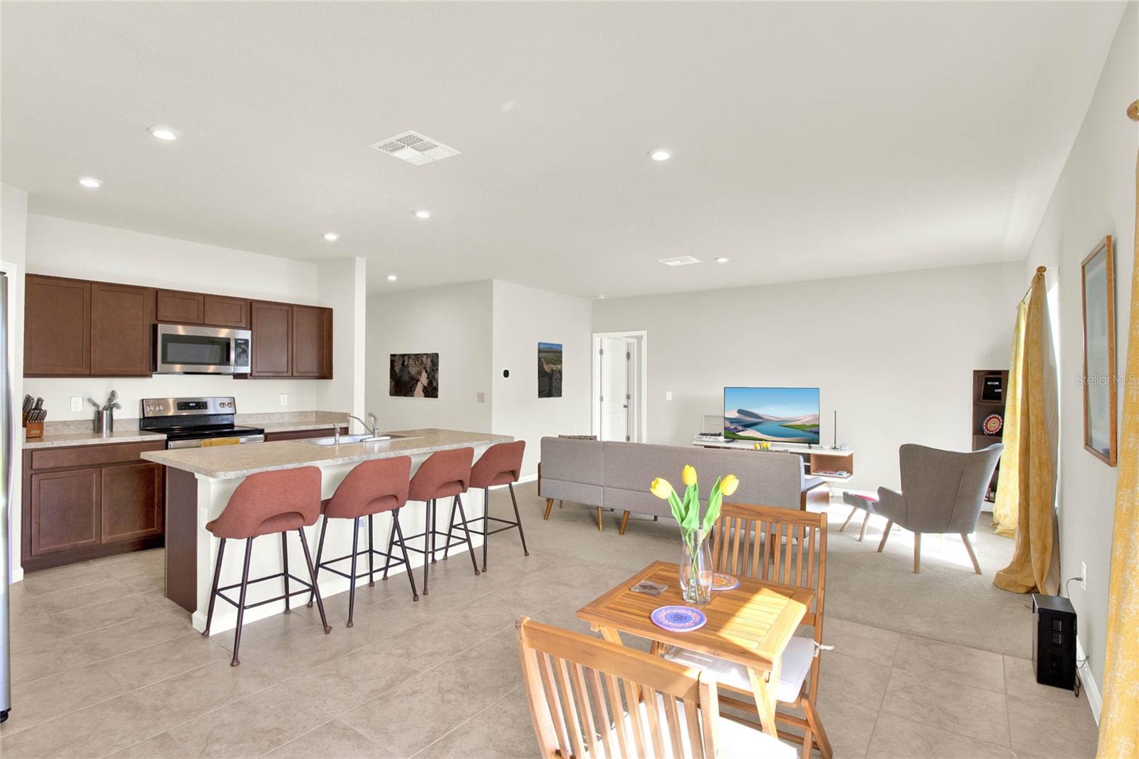 1511 FINNIGAN CIR
