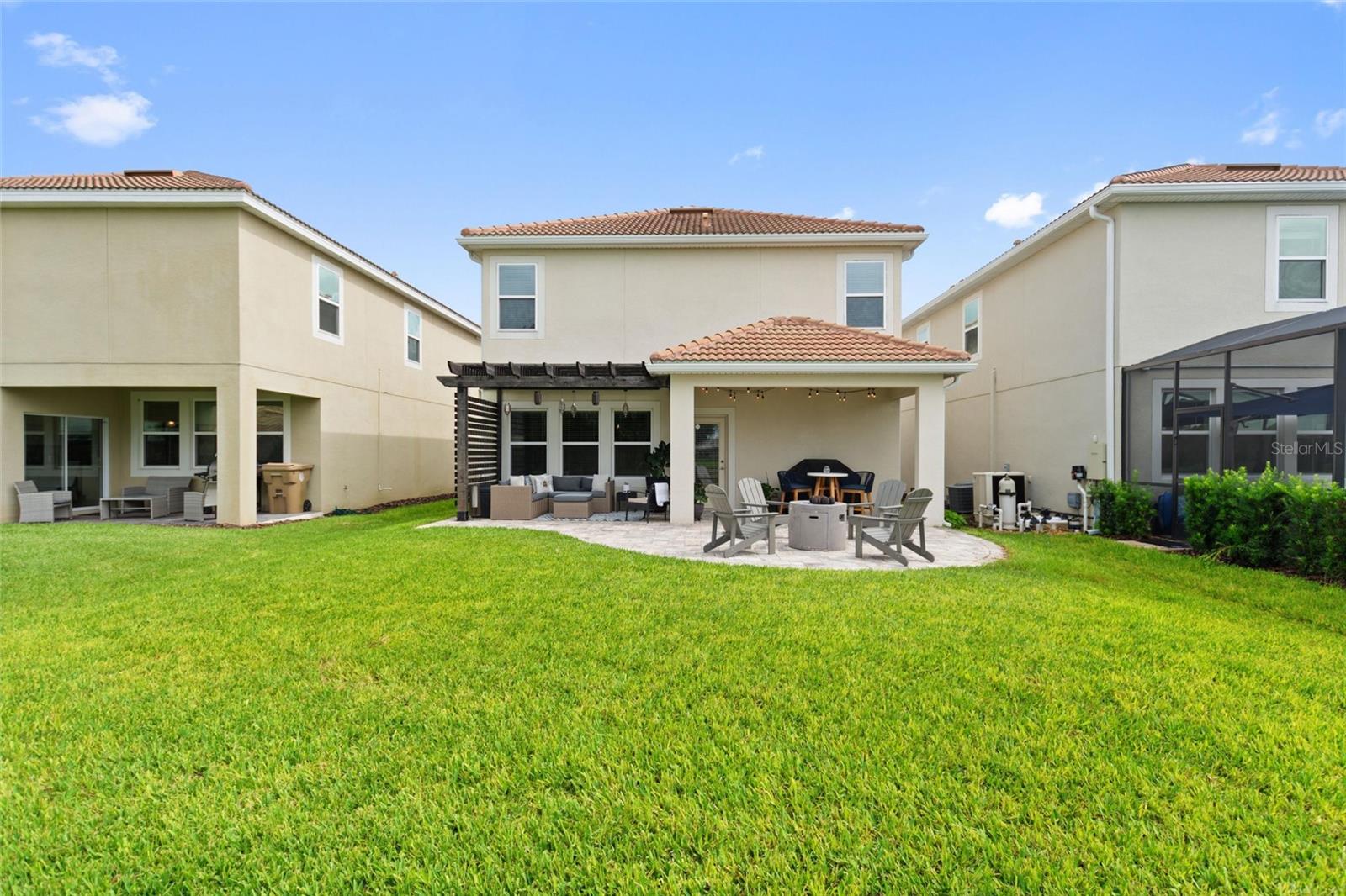 8744 PACIFIC DUNES DR