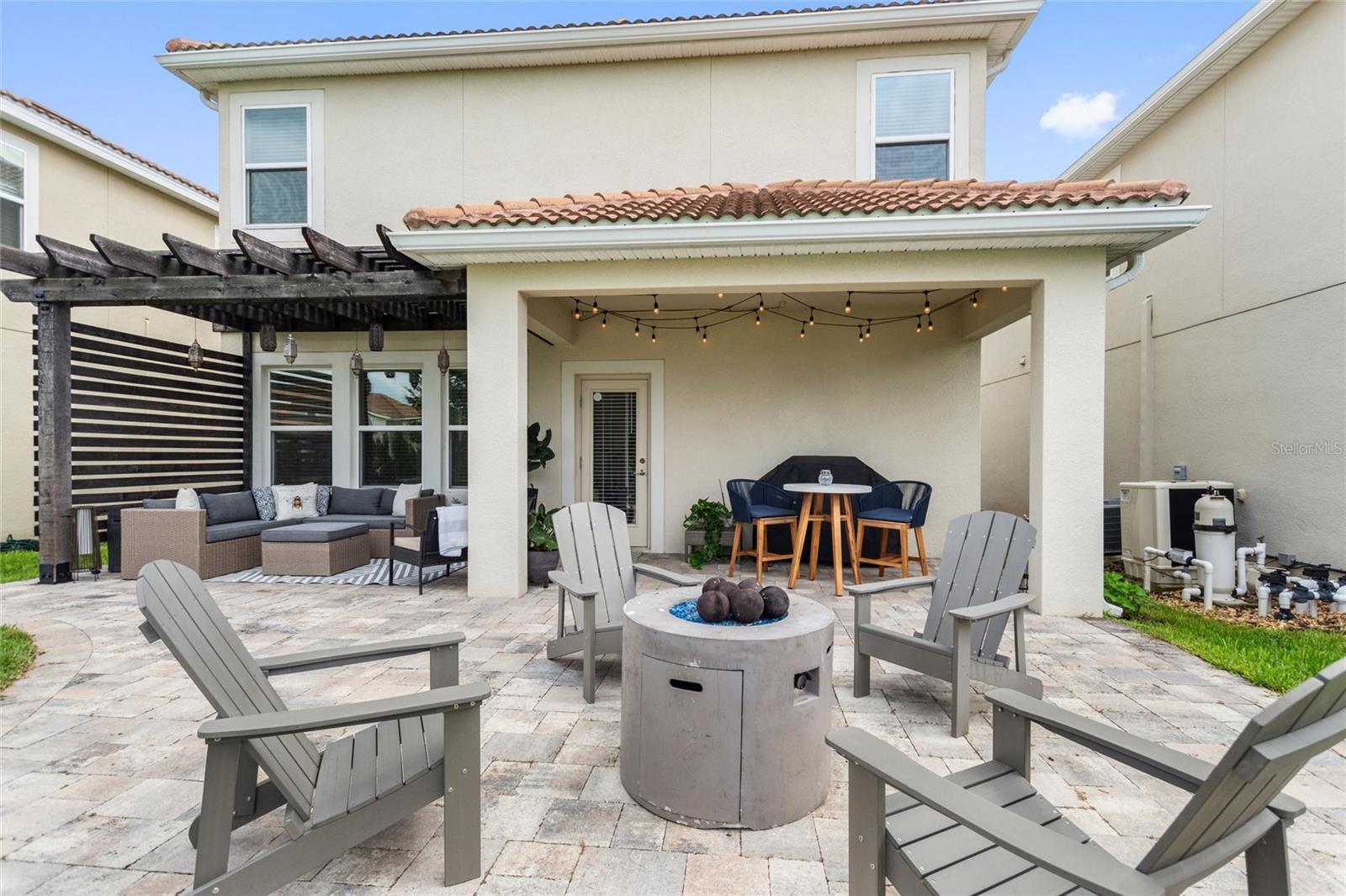 8744 PACIFIC DUNES DR