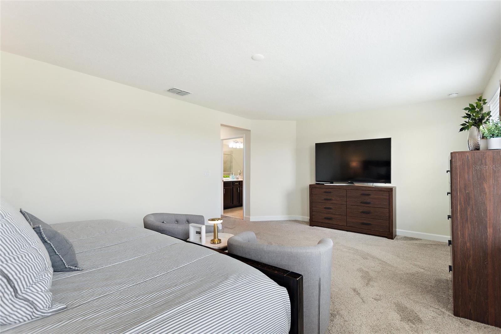 8744 PACIFIC DUNES DR