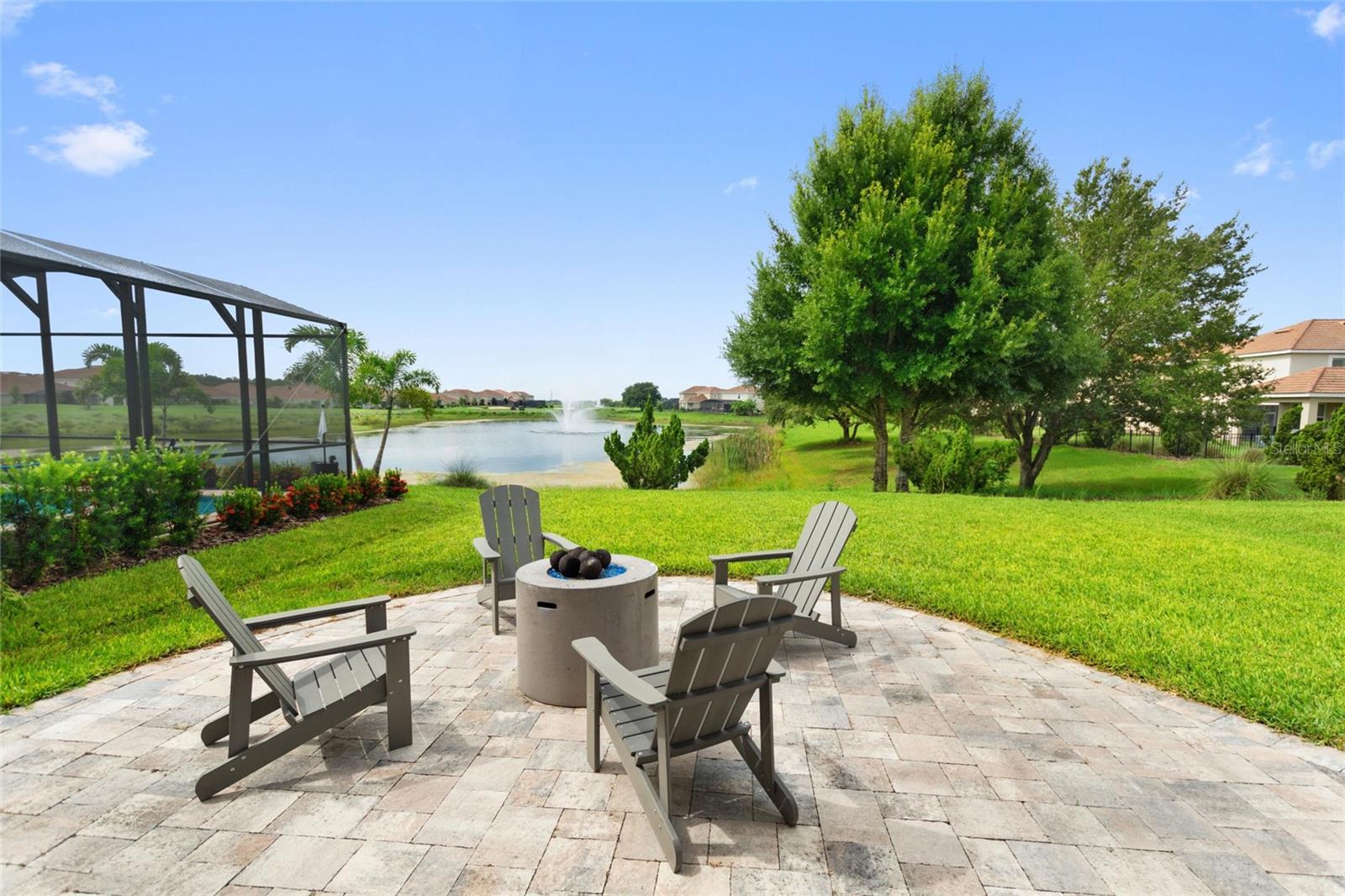 8744 PACIFIC DUNES DR