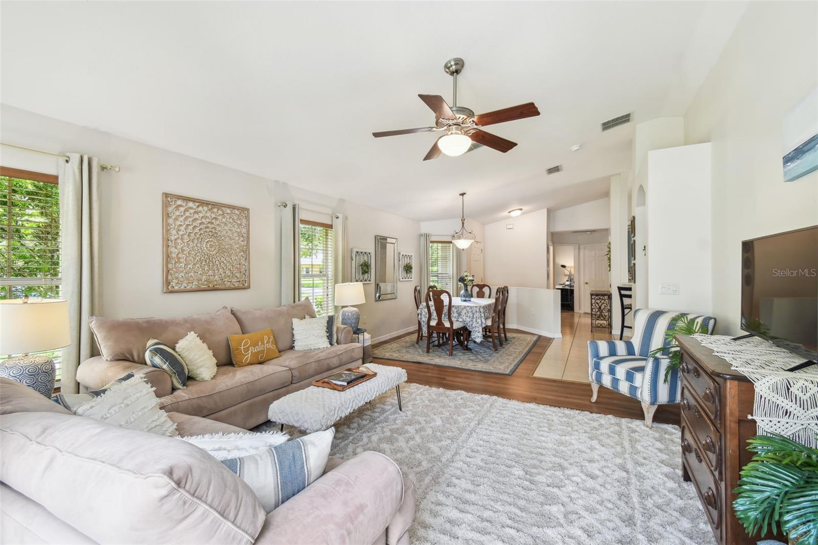 223 BELL TOWER XING W