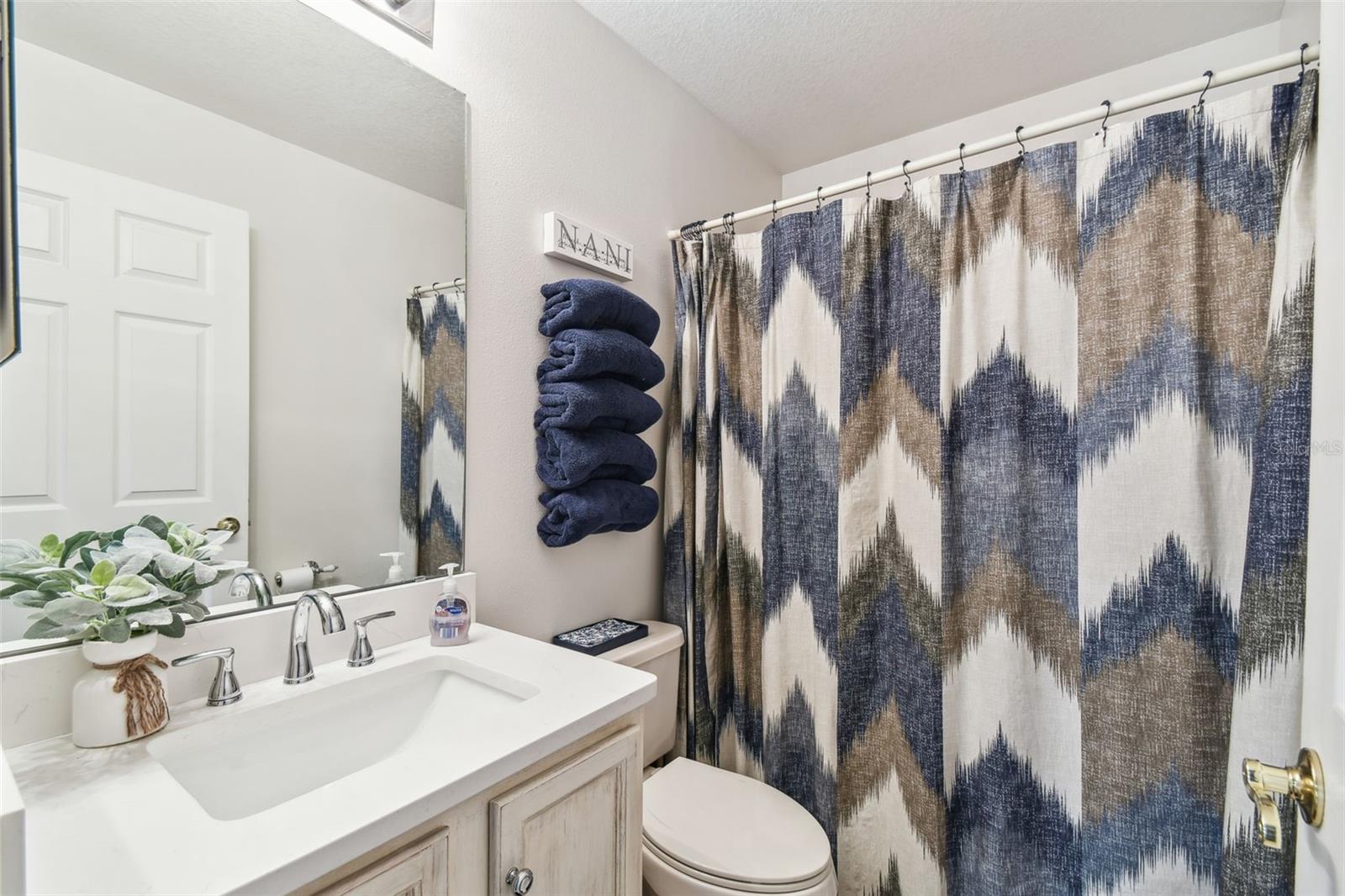 223 BELL TOWER XING W