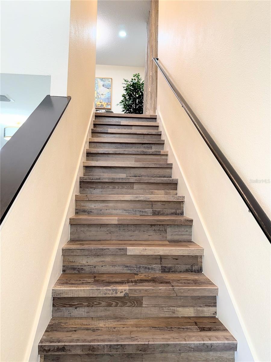 1035 BLACKWOLF RUN RD