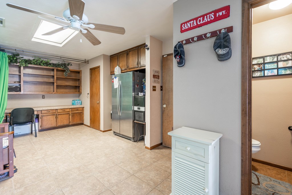 2800 Auburn Dr