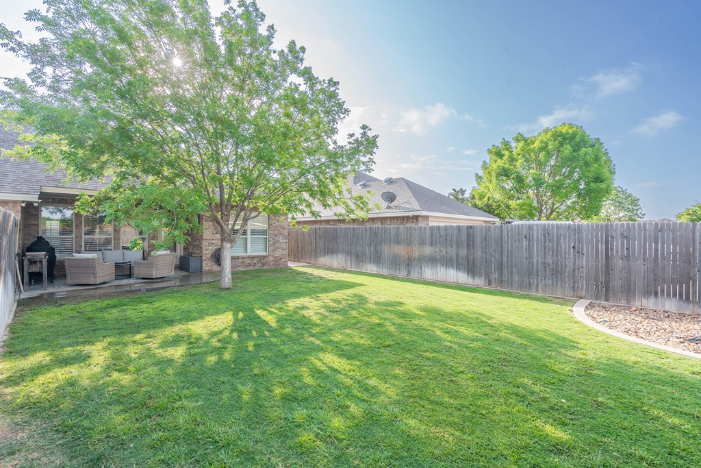 4011 Navasota