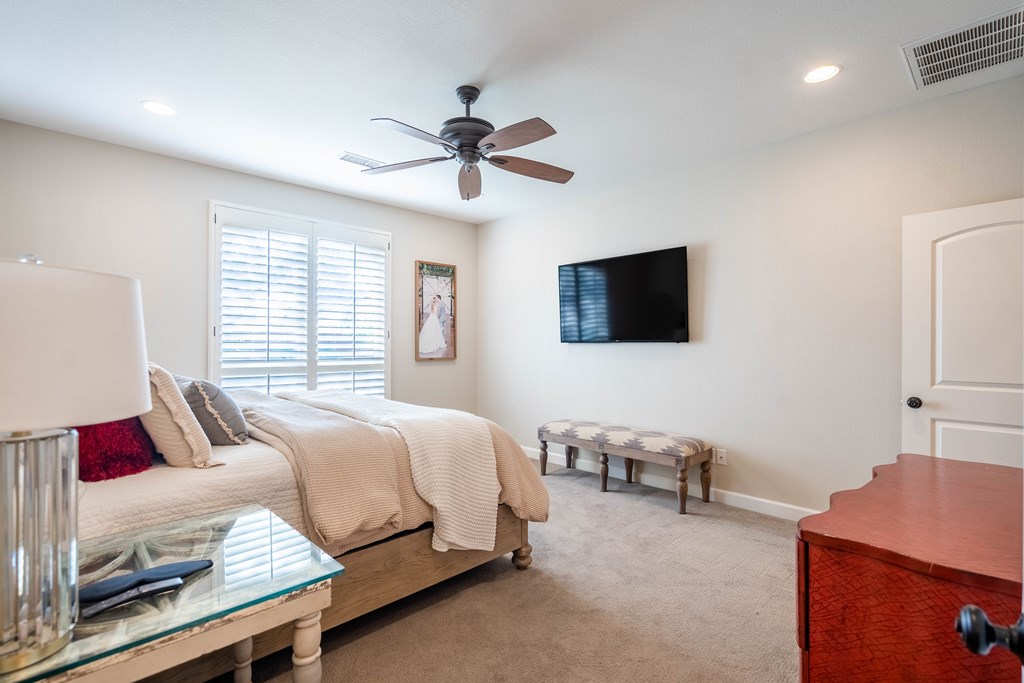 4011 Navasota