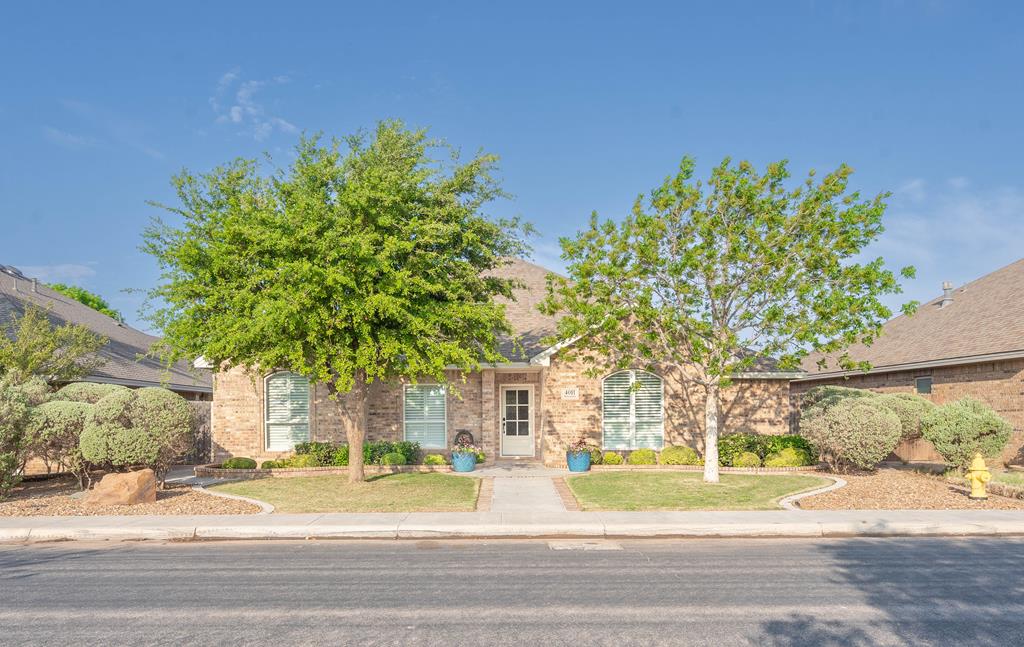 4011 Navasota
