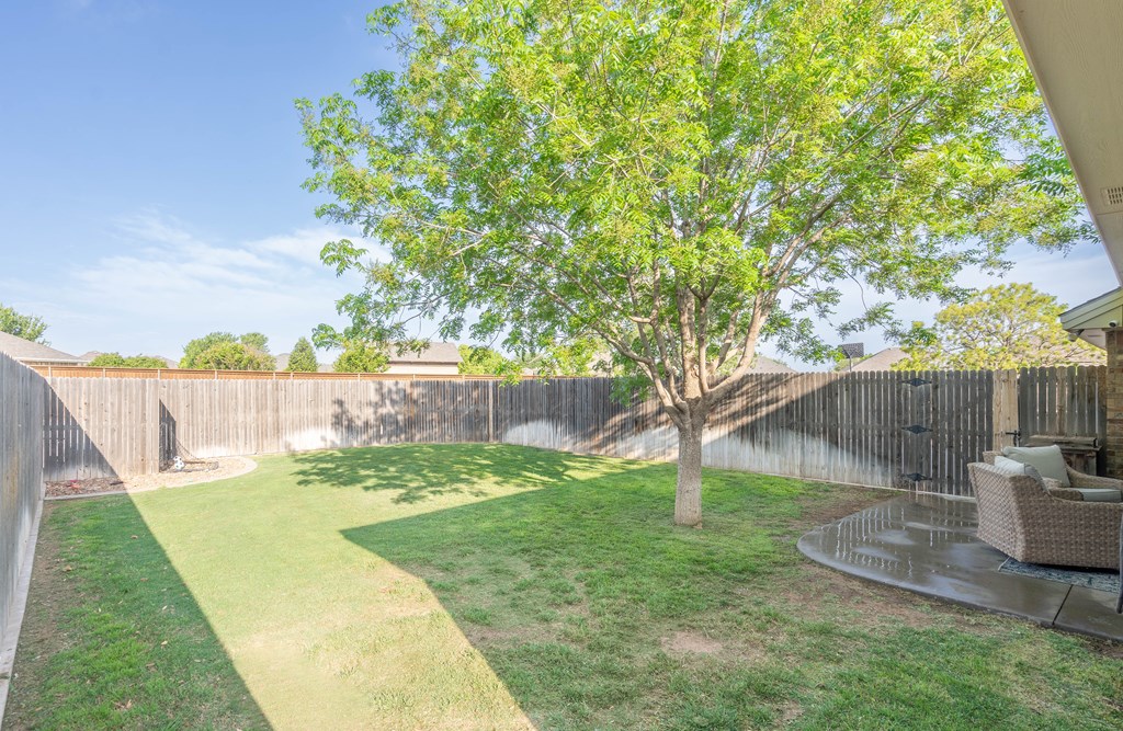 4011 Navasota