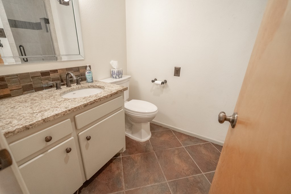 2909 Ann Dr