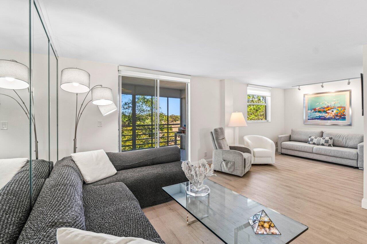 6461 NW 2nd Avenue 4110