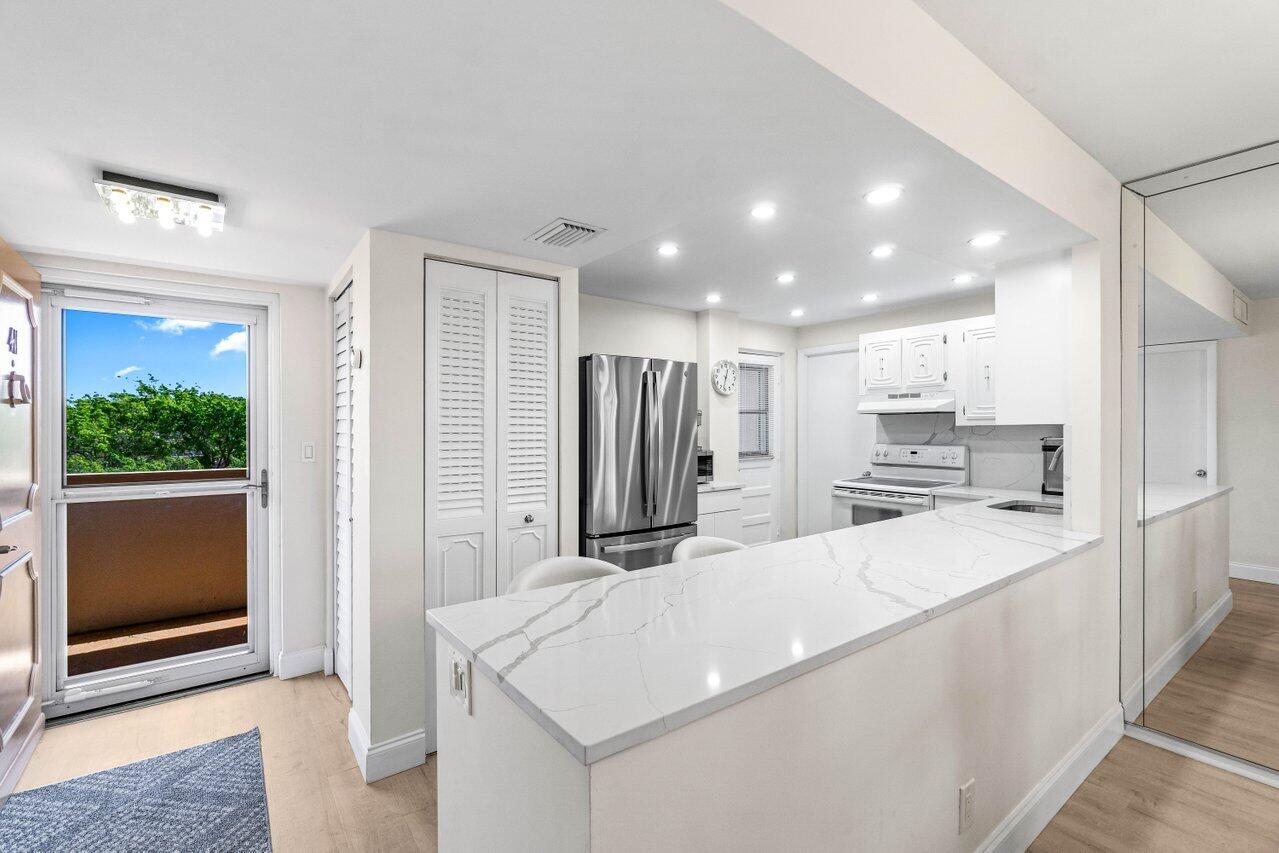 6461 NW 2nd Avenue 4110