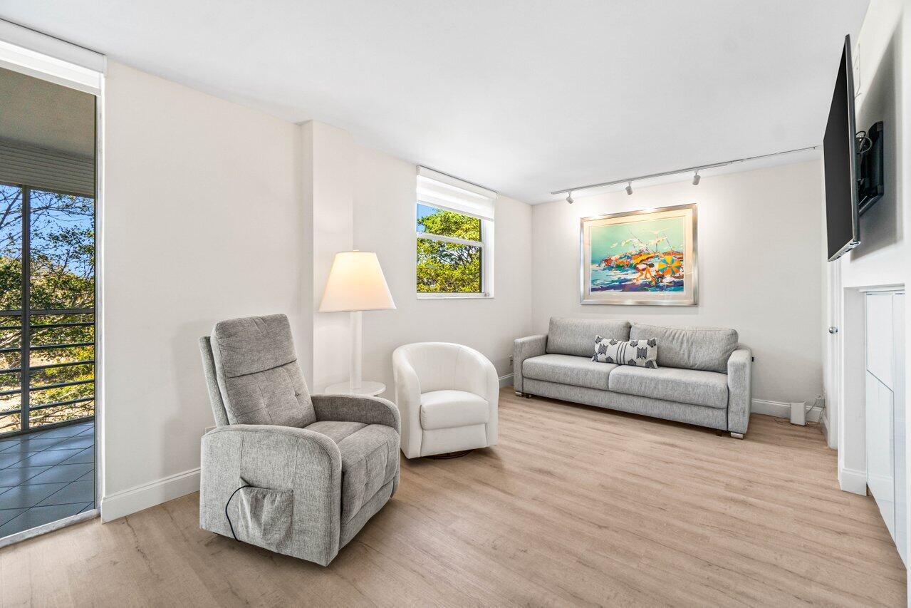 6461 NW 2nd Avenue 4110