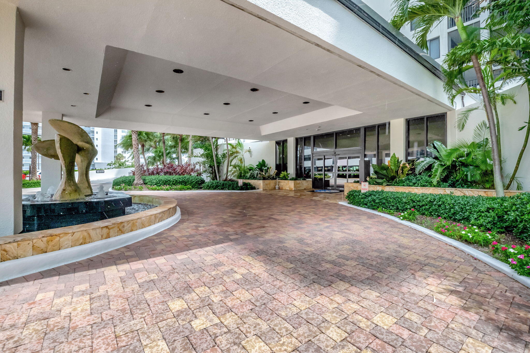 3400 S Ocean Boulevard 10m