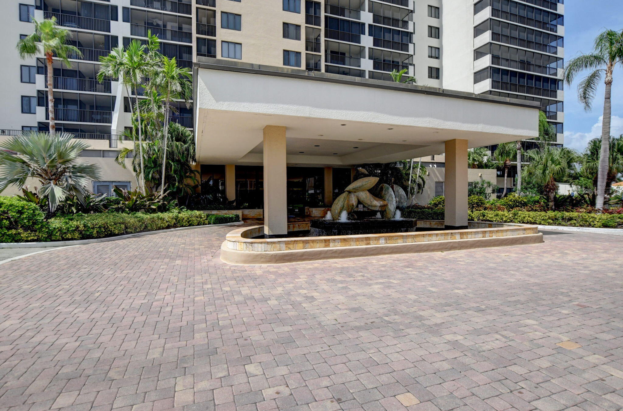 3400 S Ocean Boulevard 10m