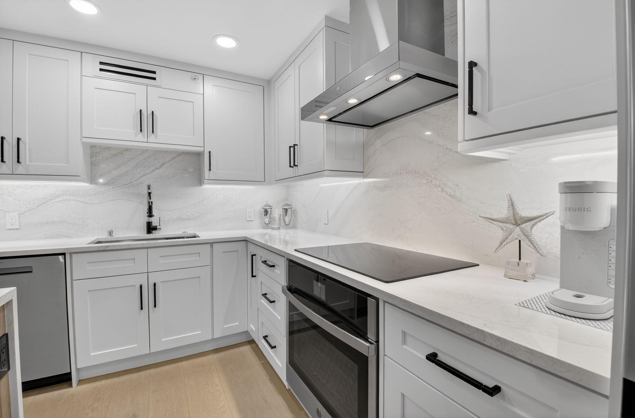 3400 S Ocean Boulevard 10m