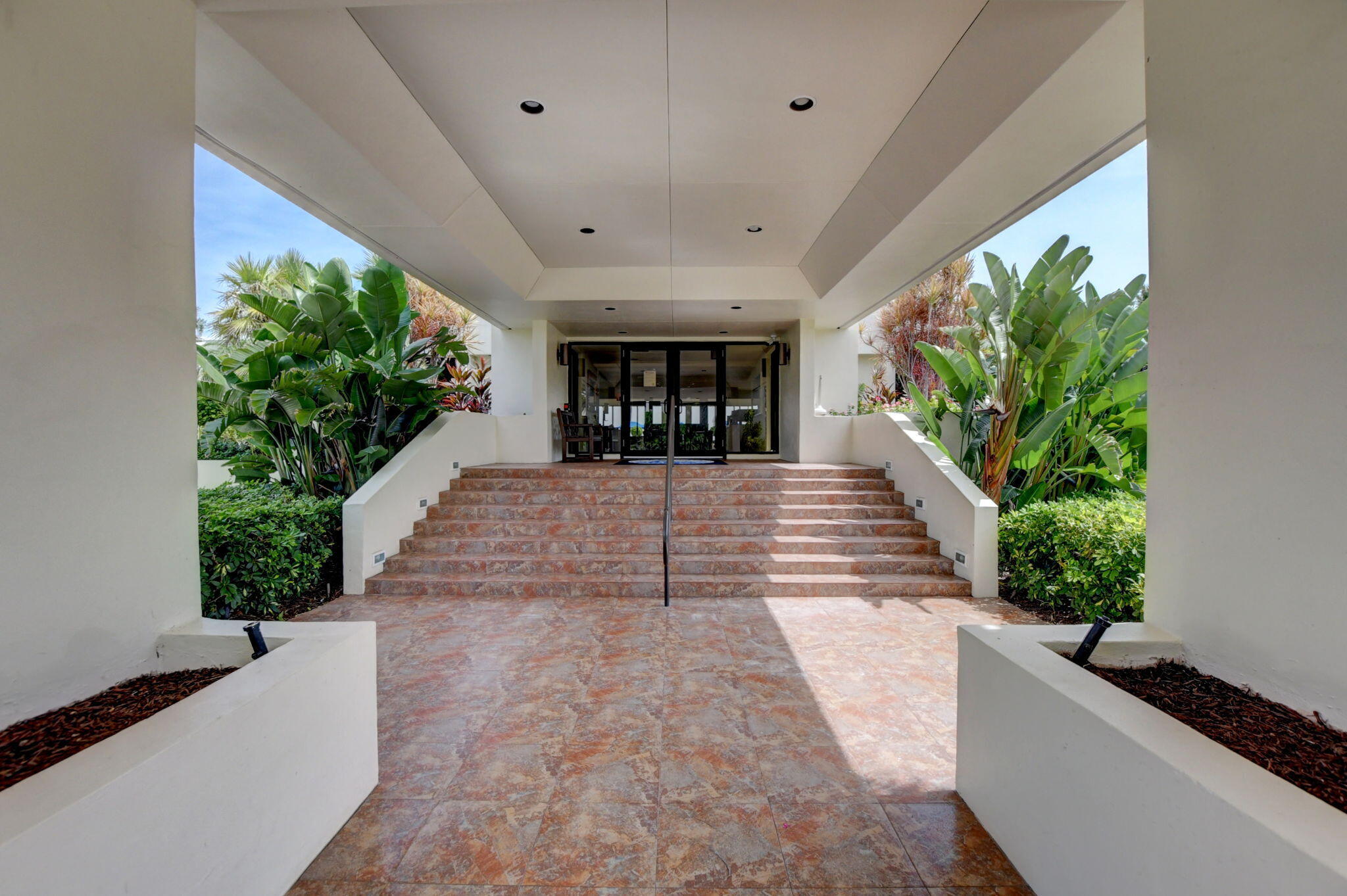 3420 S Ocean Boulevard 11s