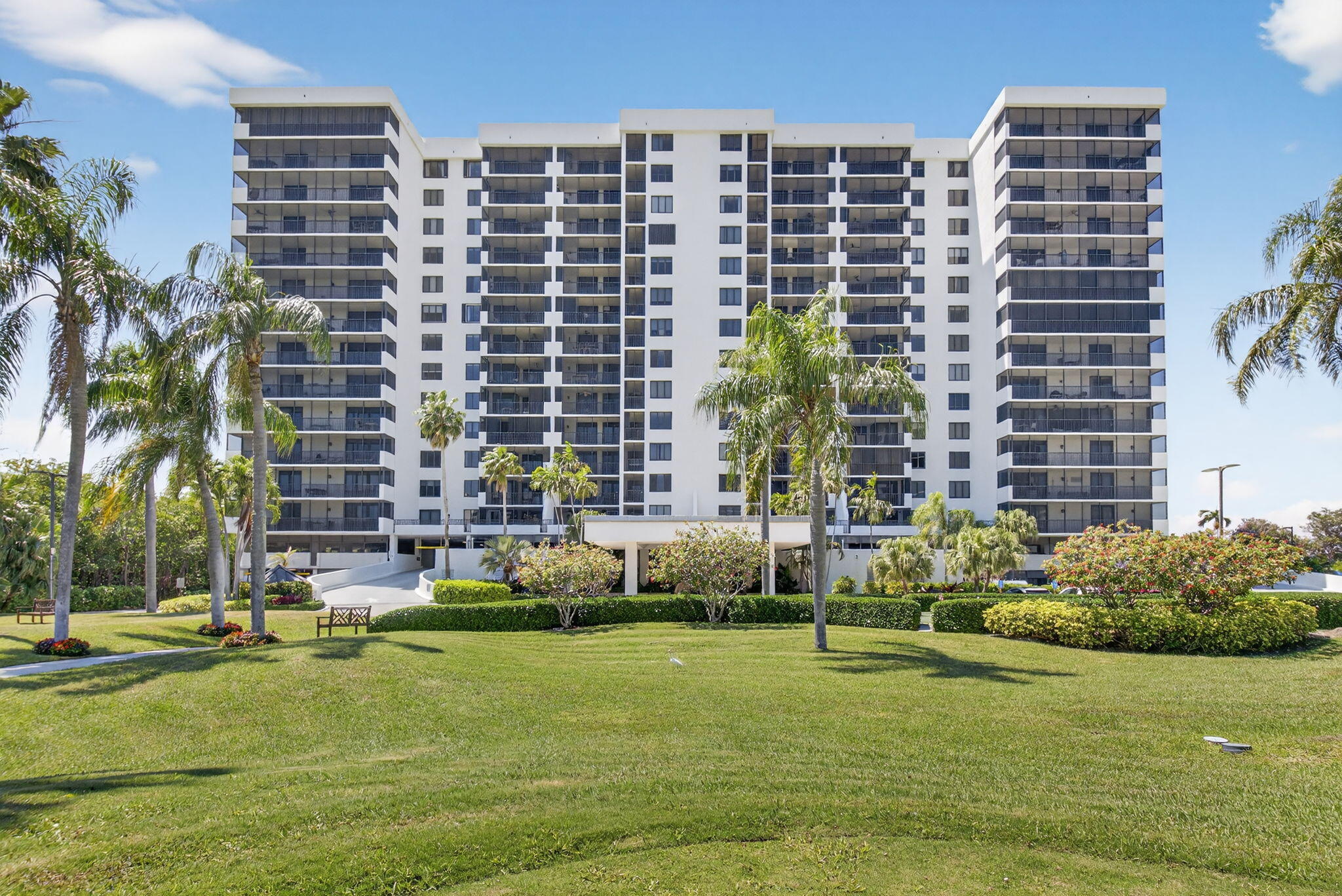 3420 S Ocean Boulevard 11s